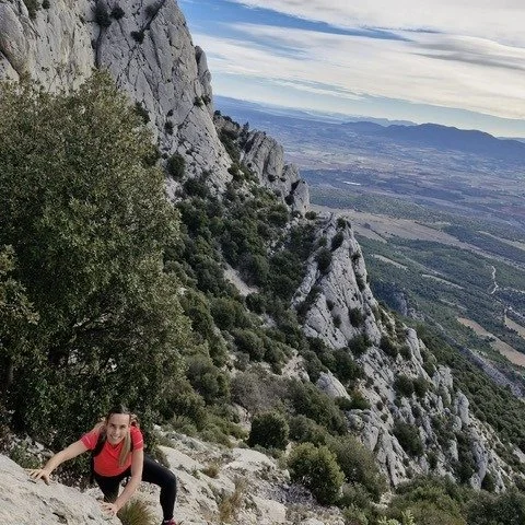 💬 Le quotidien du solopreneur&hellip; on en parle ?
Travailler de chez soi, garder sa routine, jongler pro/perso &mdash; ce n&rsquo;est pas si simple.
On n&rsquo;est pas des robots. Parfois, &agrave; force de tout faire seul&middot;e, on s&rsquo;ess