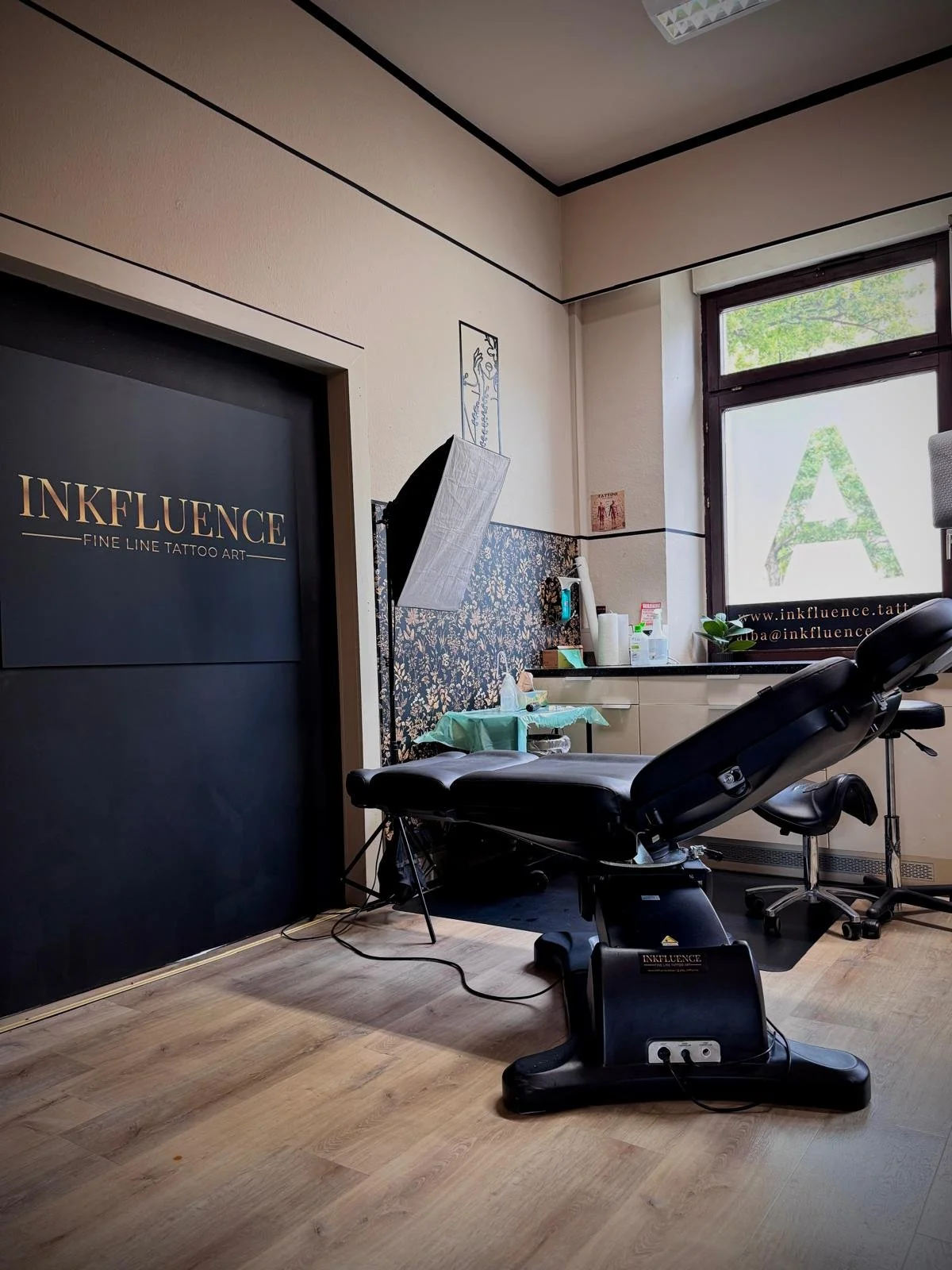 nkfluence-fine-line-tattoo-art-loerrach-studio.jpg.jpeg