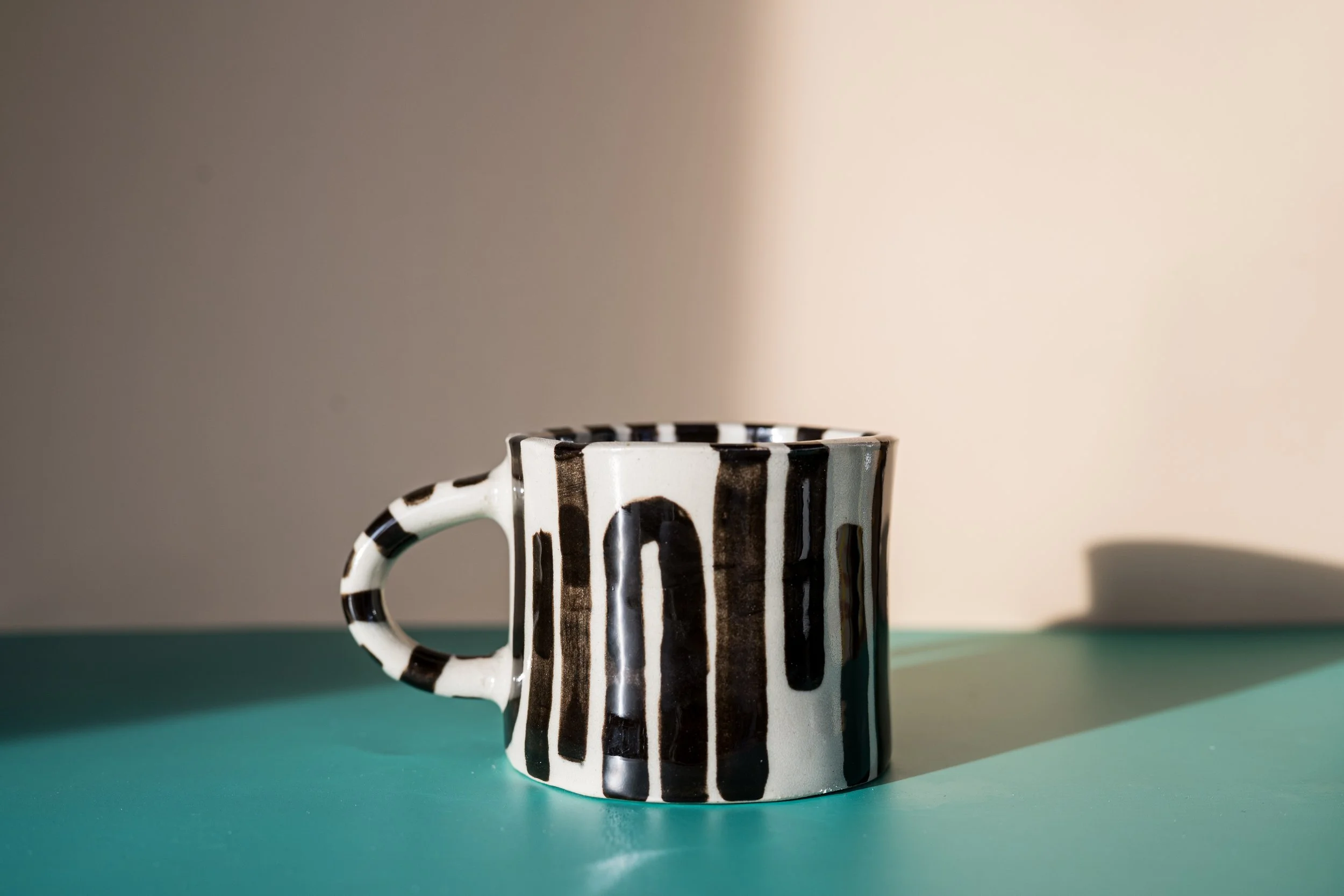 OH’Unikat Henkeltasse No. 6