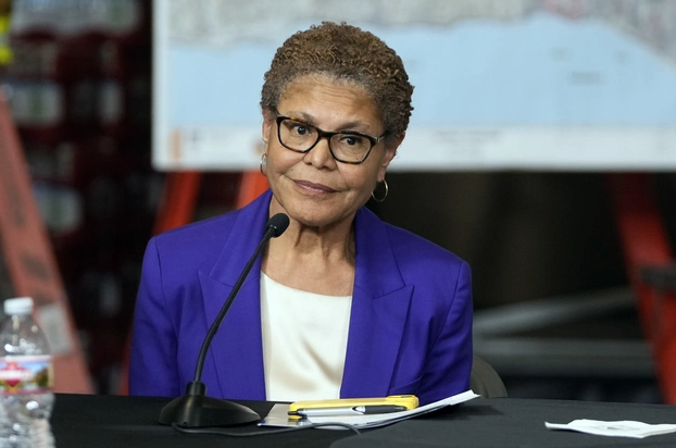 On anniversary of Los Angeles wildfires, Bass and Newsom lay low