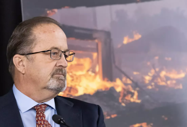 Sorrow, outrage mark hearing on deadly firestorm as senators come to the Palisades