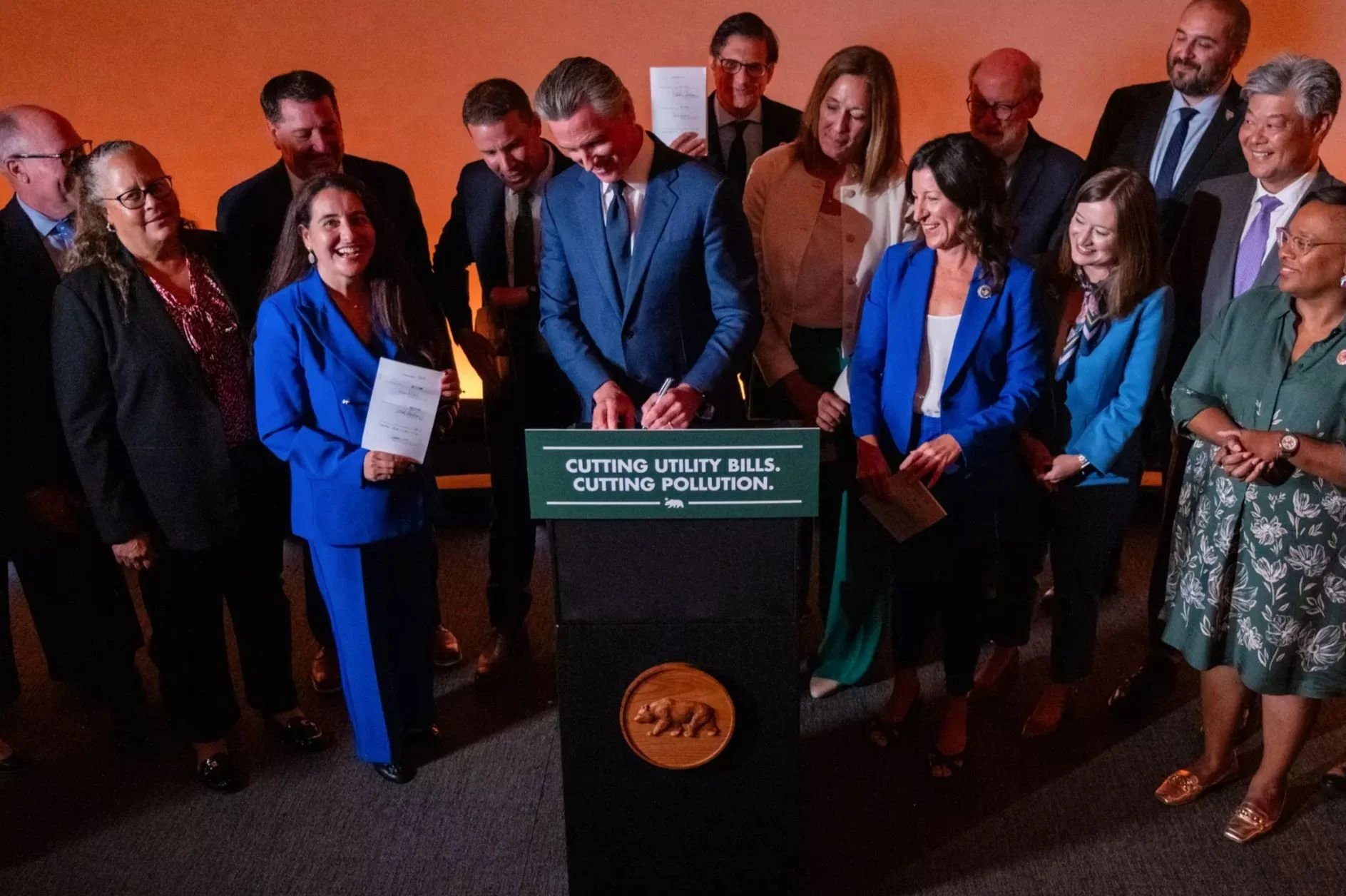 ‘It’s effectively a bailout’: Edison benefits from fine print in Newsom’s last-minute utility legislation