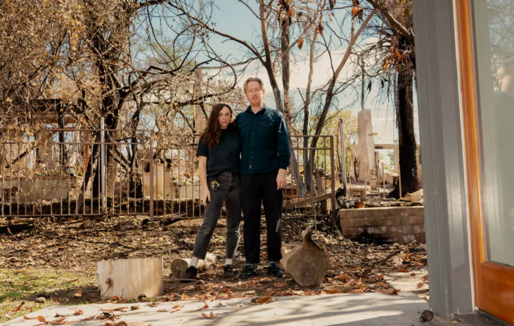 Angry homeowners and a state probe. What went wrong with State Farm’s L.A. fire response