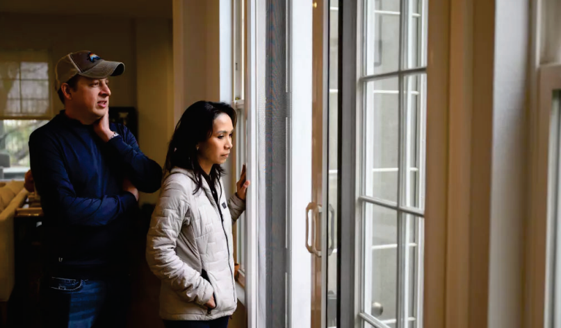 ‘They’re being so stingy with everything.’ State Farm criticized for claims response