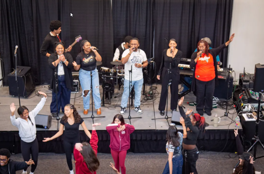 ‘We’ve just continued to sing’: Altadena’s Benn family keeps the music going amid the struggles of recovery