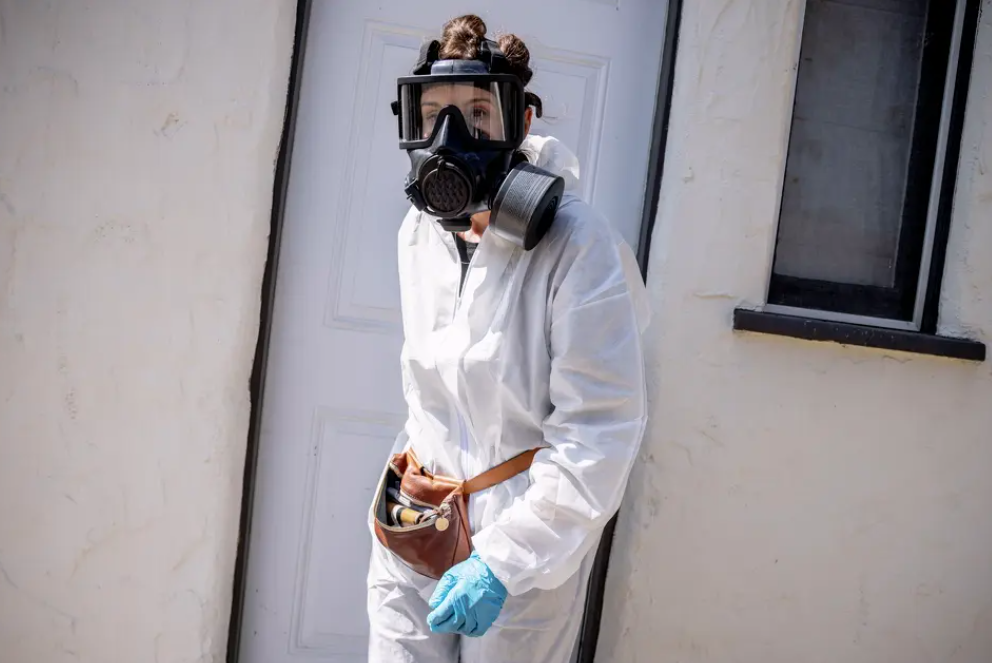 California report on wildfire smoke-tainted homes highlights lack of consensus on insurance testing, cleaning