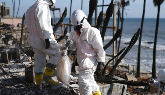 L.A. County probes Farmers Insurance Company's handling of wildfire claims