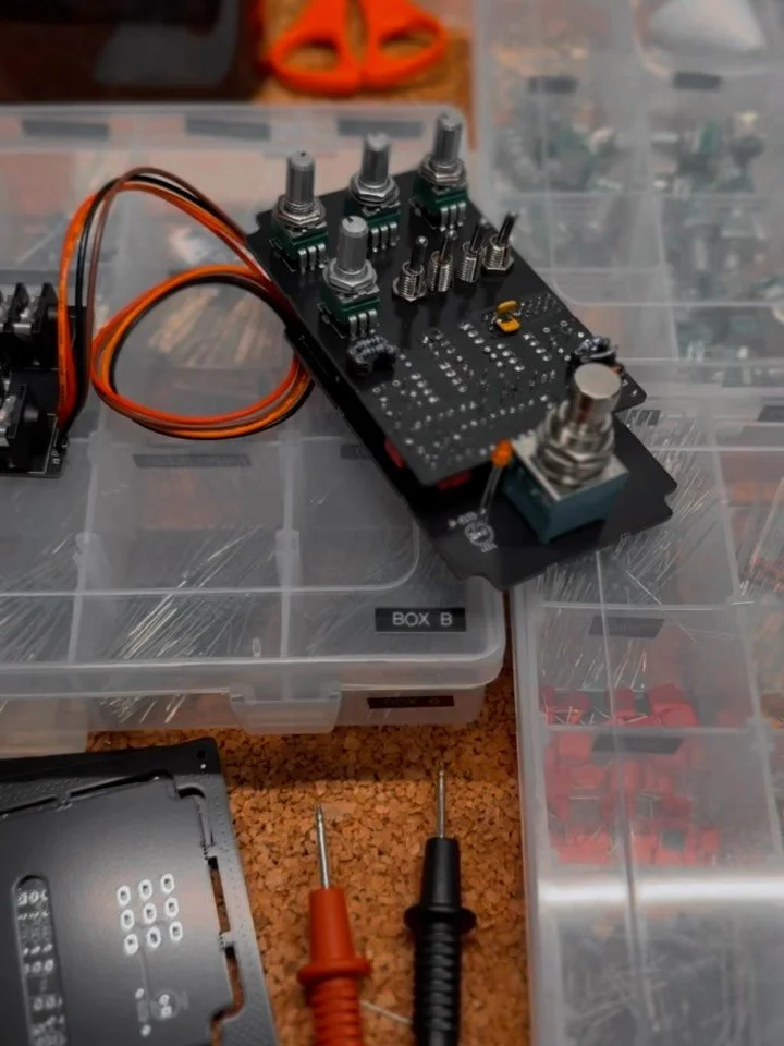 The test mule Highlander is complete and tuned. Spent last night tinkering with components and ended up very pleased with how it sounds! Unfortunately I found 2 faults in my PCB design. I&rsquo;m able to modify the boards to get the functionality I d