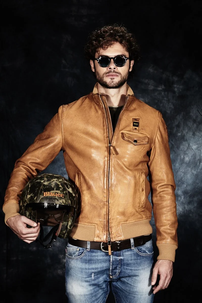 Blauer12686.jpg