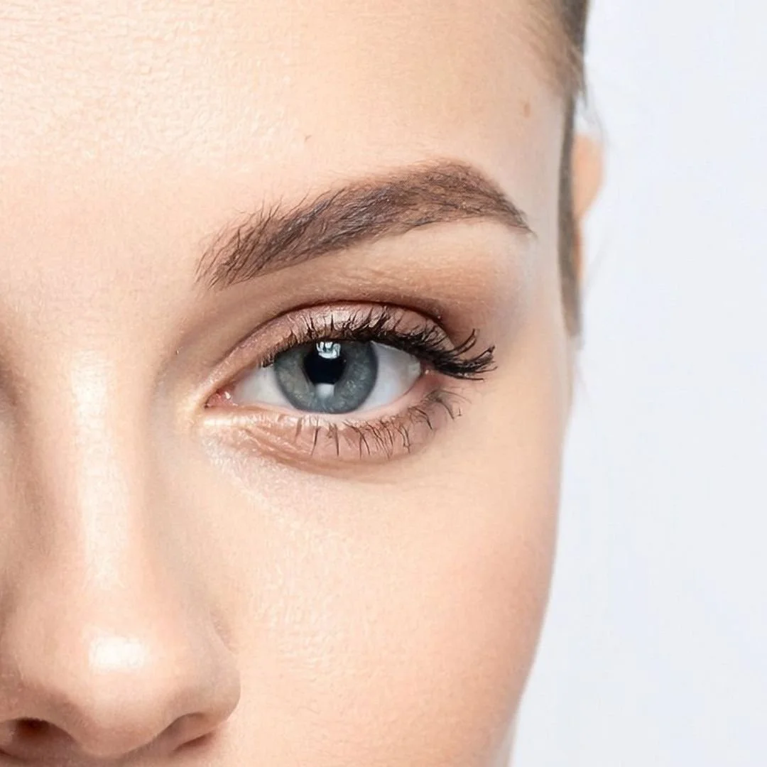 Línea entre pestañas