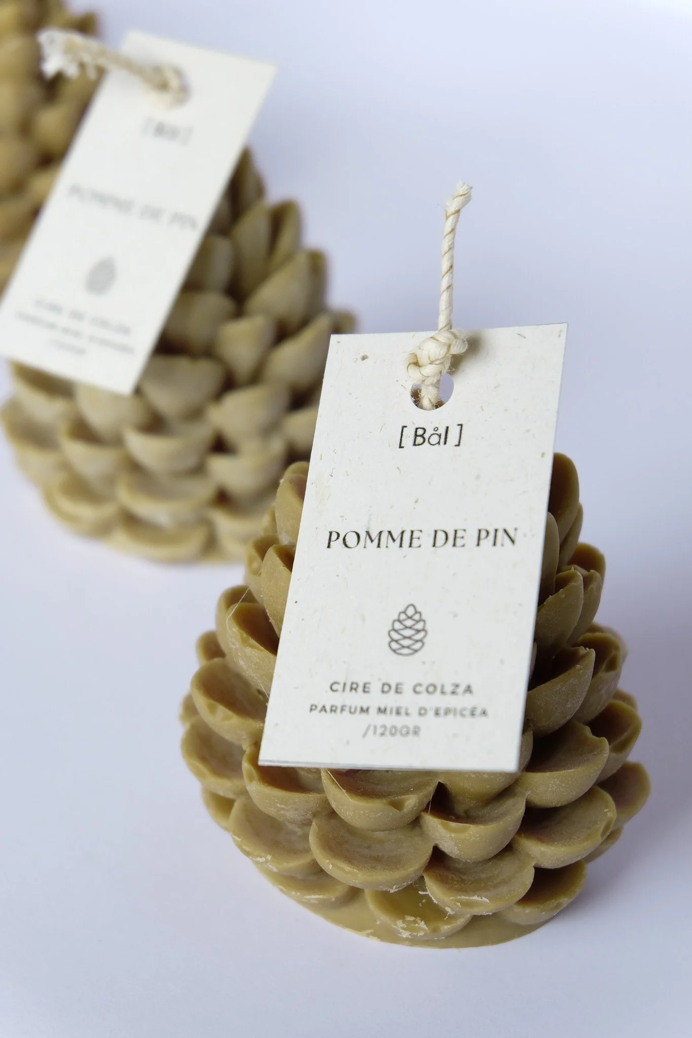 Bougie Pomme de Pin – Parfum Miel d'Épicéa