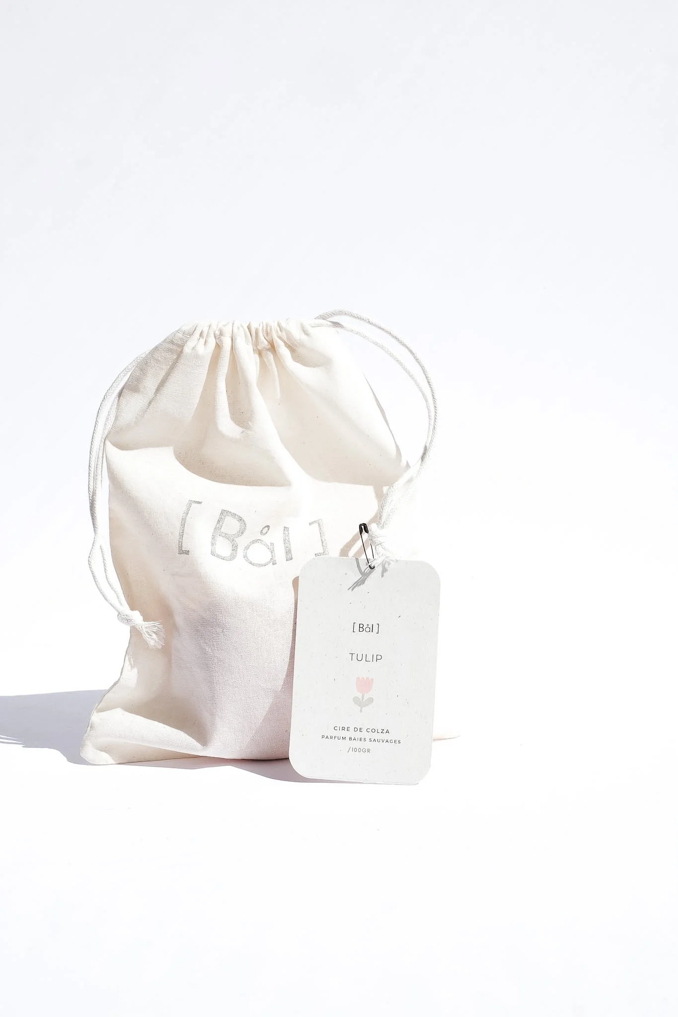 Bougie tulipe terre cuite ambiance intérieur — cadeau original artisanal cire colza