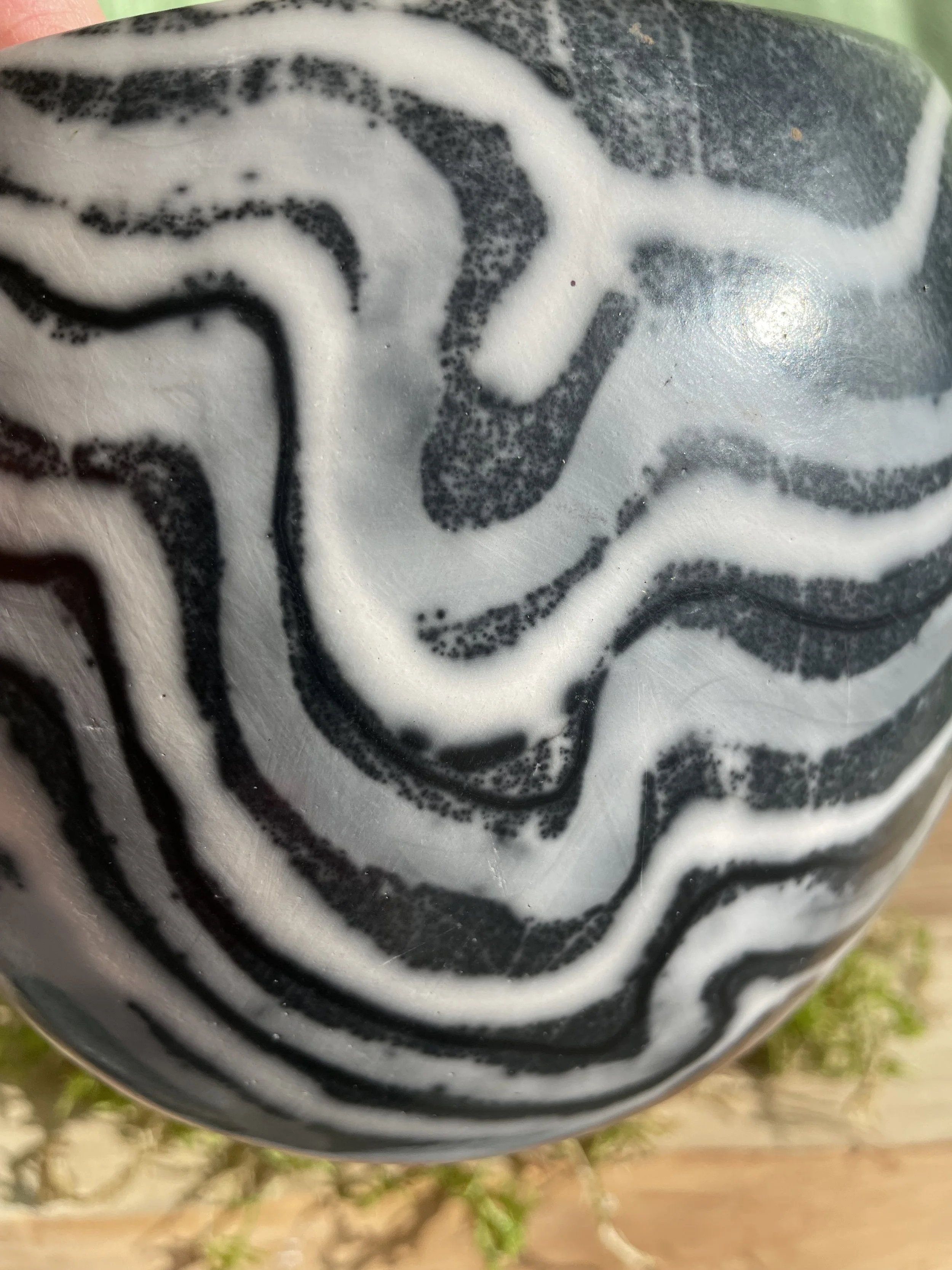 Leisian gneiss Naked Raku Vessel round small detail