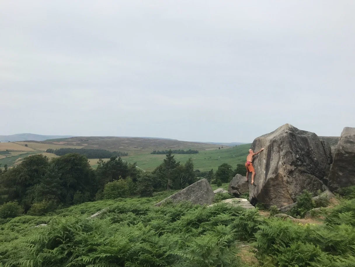 bouldering stanage .jpg