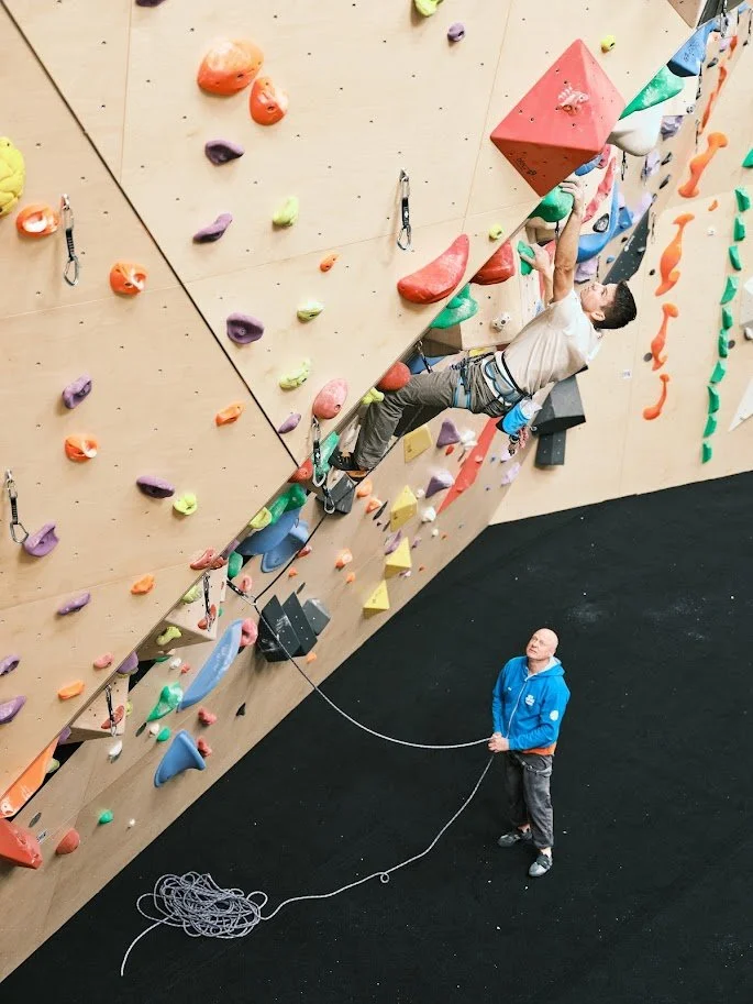 Introduction to Indoor Lead Climbing – Energise Climbing Wall, York