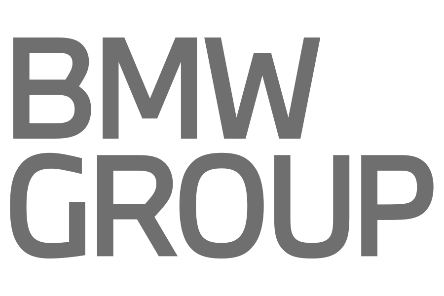 Das Bild zeigt das Logo der BMW Group, bestehend aus den Worten 'BMW Group' in großen, grauen Buchstaben auf schwarzem Hintergrund.