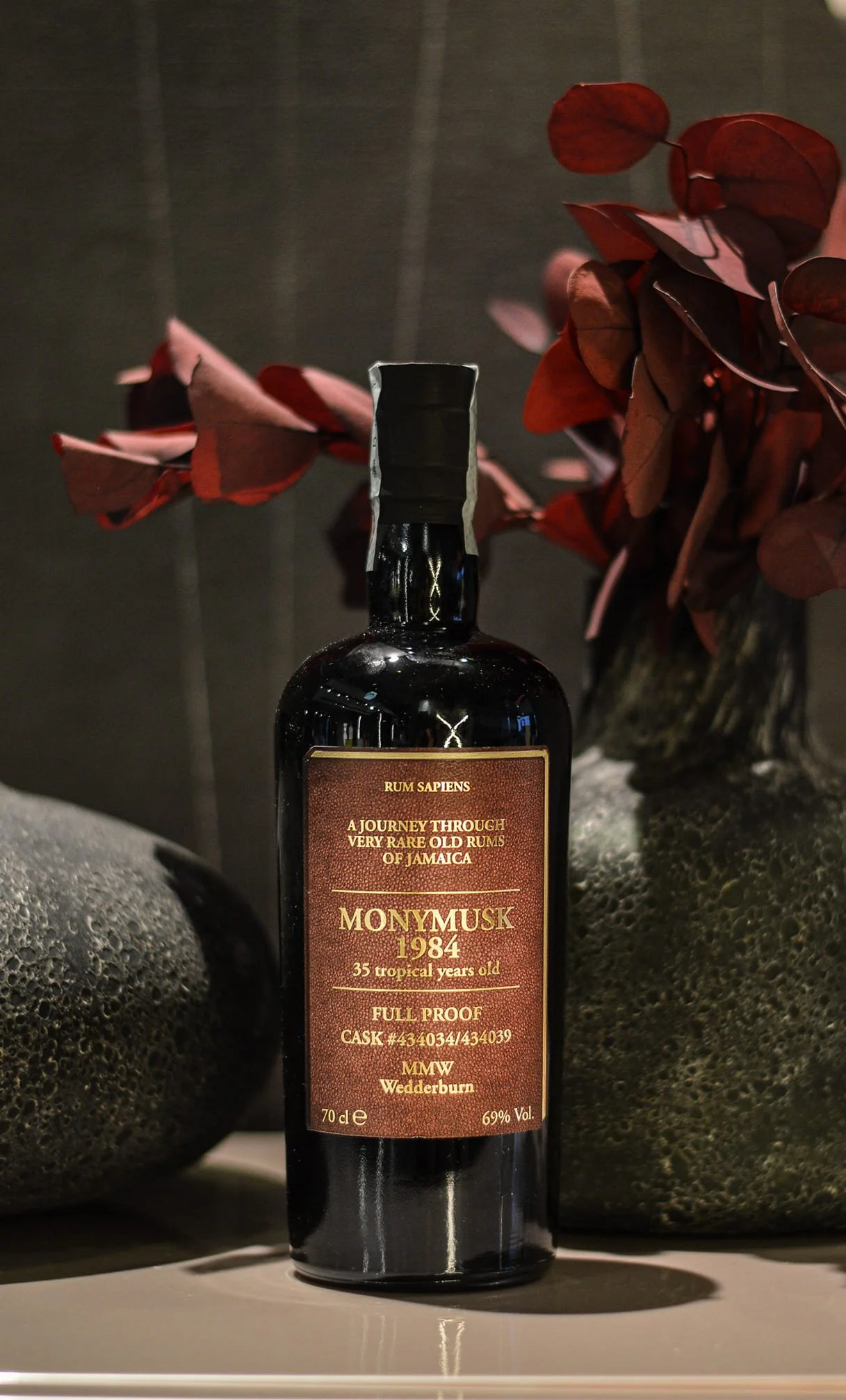 Monymusk 1984 - MMW - 35 y/o - Velier - Rum Sapiens - 69%