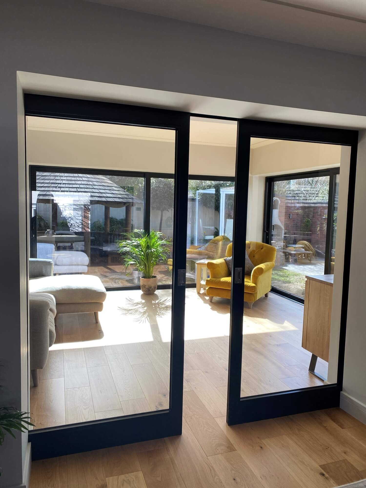 howson-design-interiors-gamston-house-extension-glass-doors.jpg