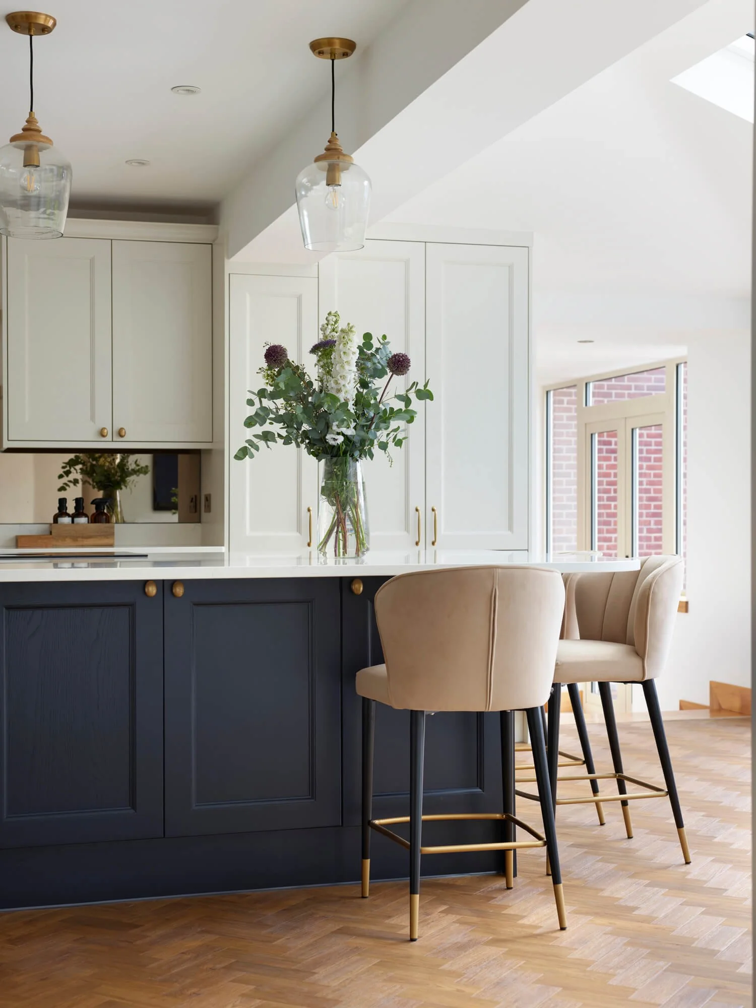 howson-design-interiors-valley-road-renovation-kitchen-stools.jpg
