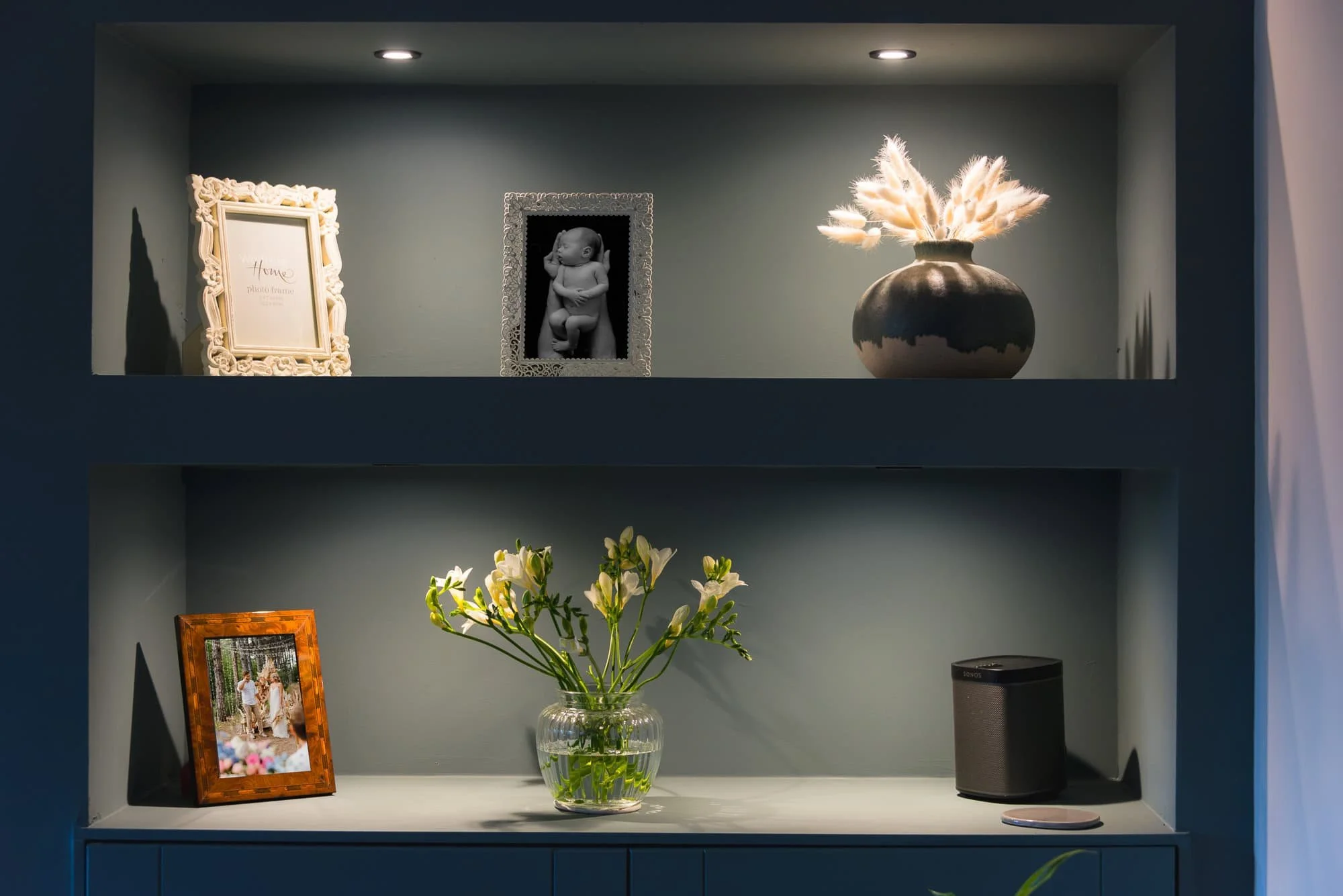 howson-design-interiors-living-room-design-shelf-lighting.jpg