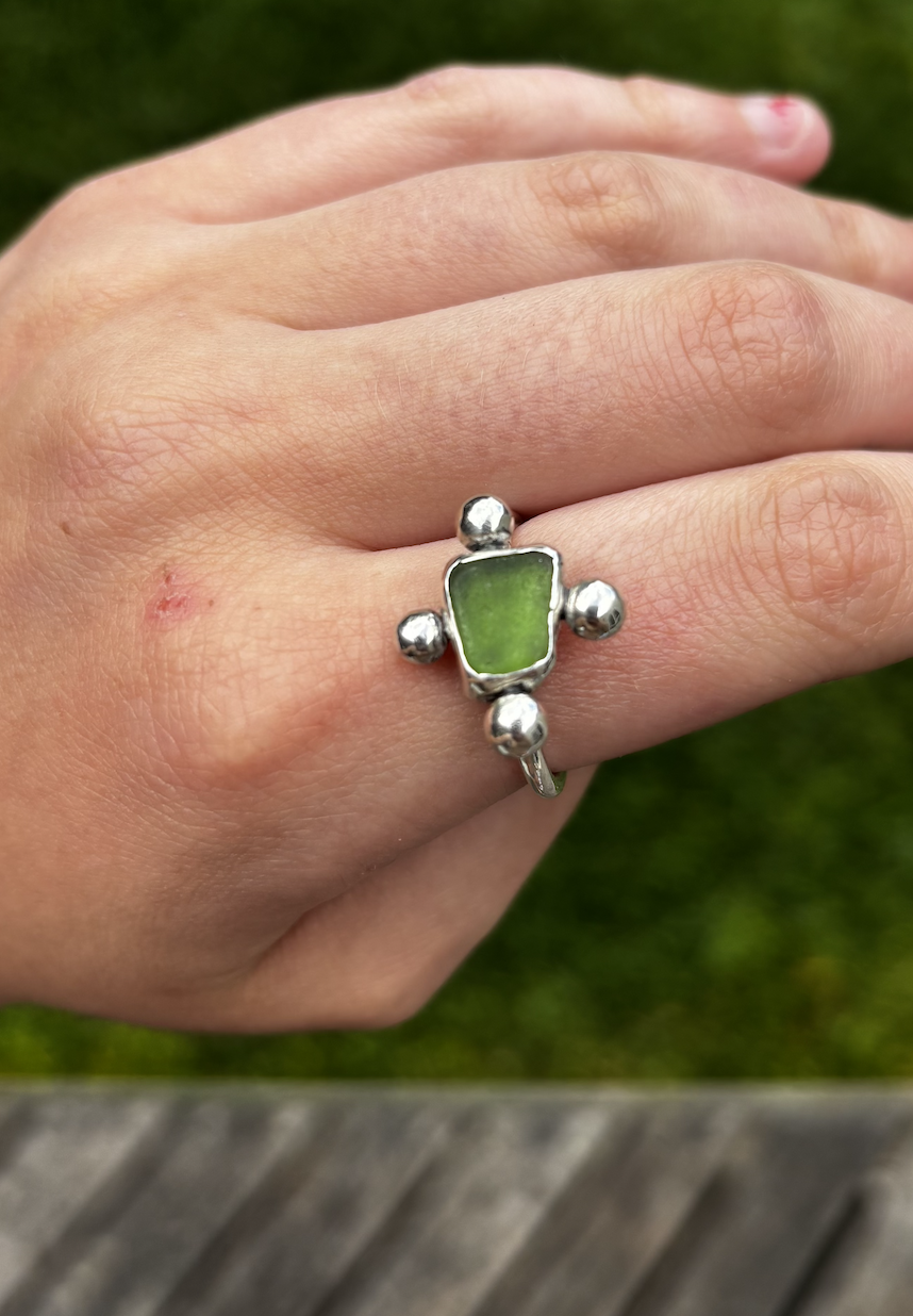 Sea kind of green ring