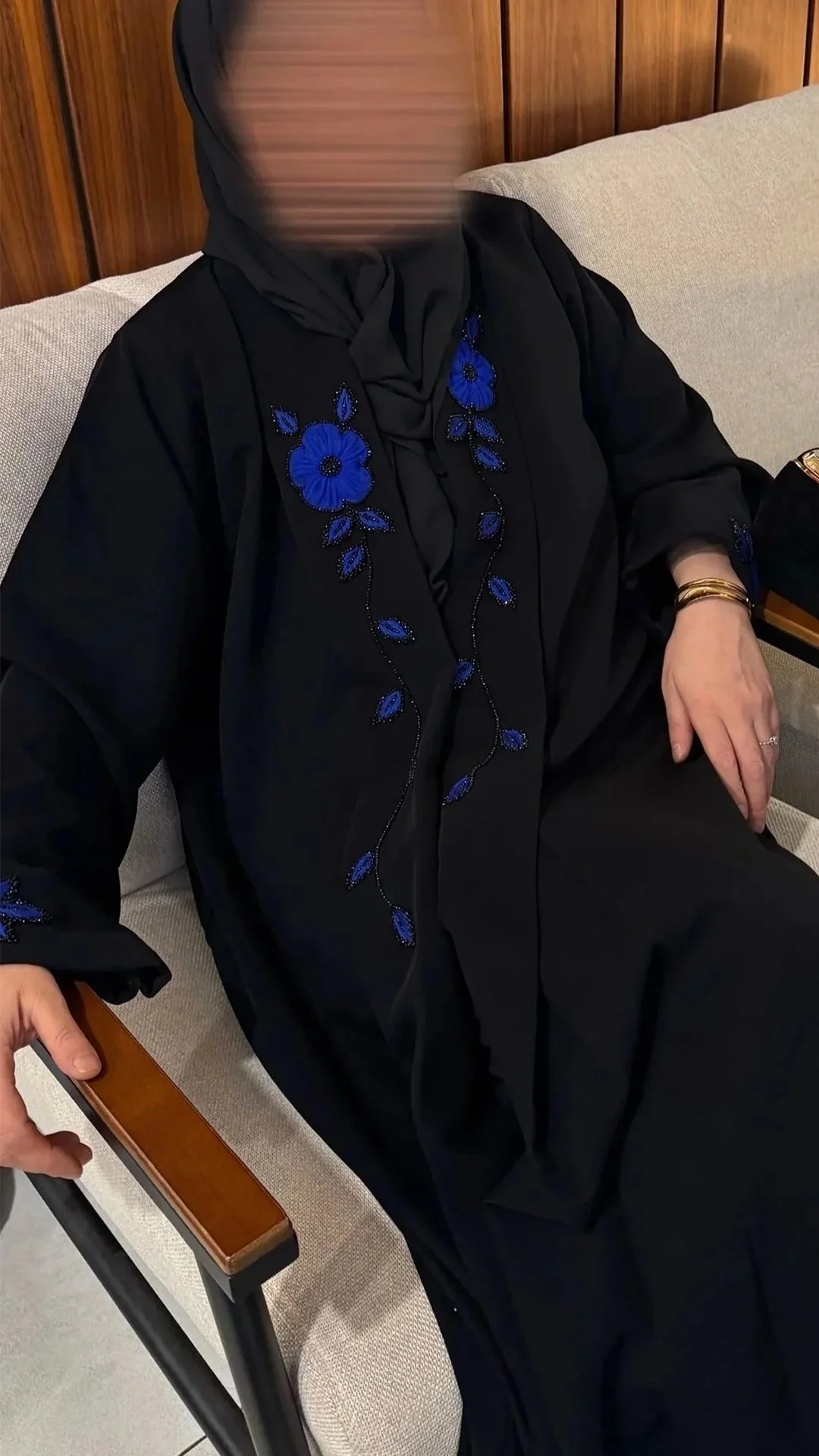 PHOTO ABAYA.jpg