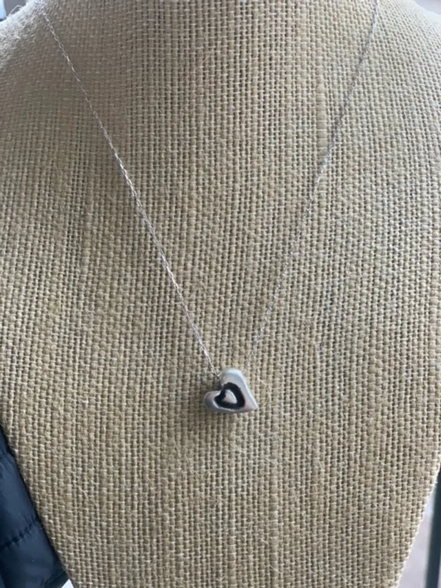 Twoo Hearts Back.jpeg