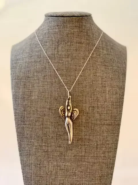 Flight Pendant (Silver)