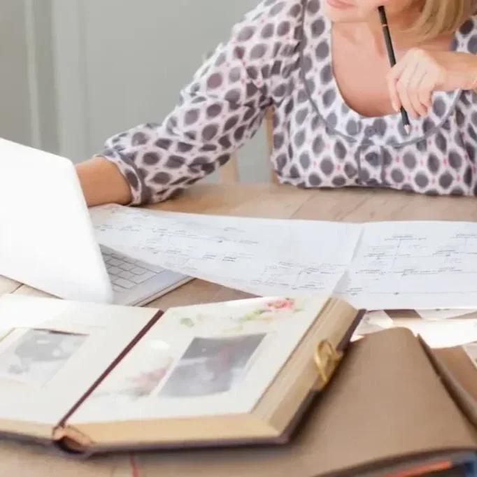 Faire sa généalogie soi-même ou confier la recherche ?