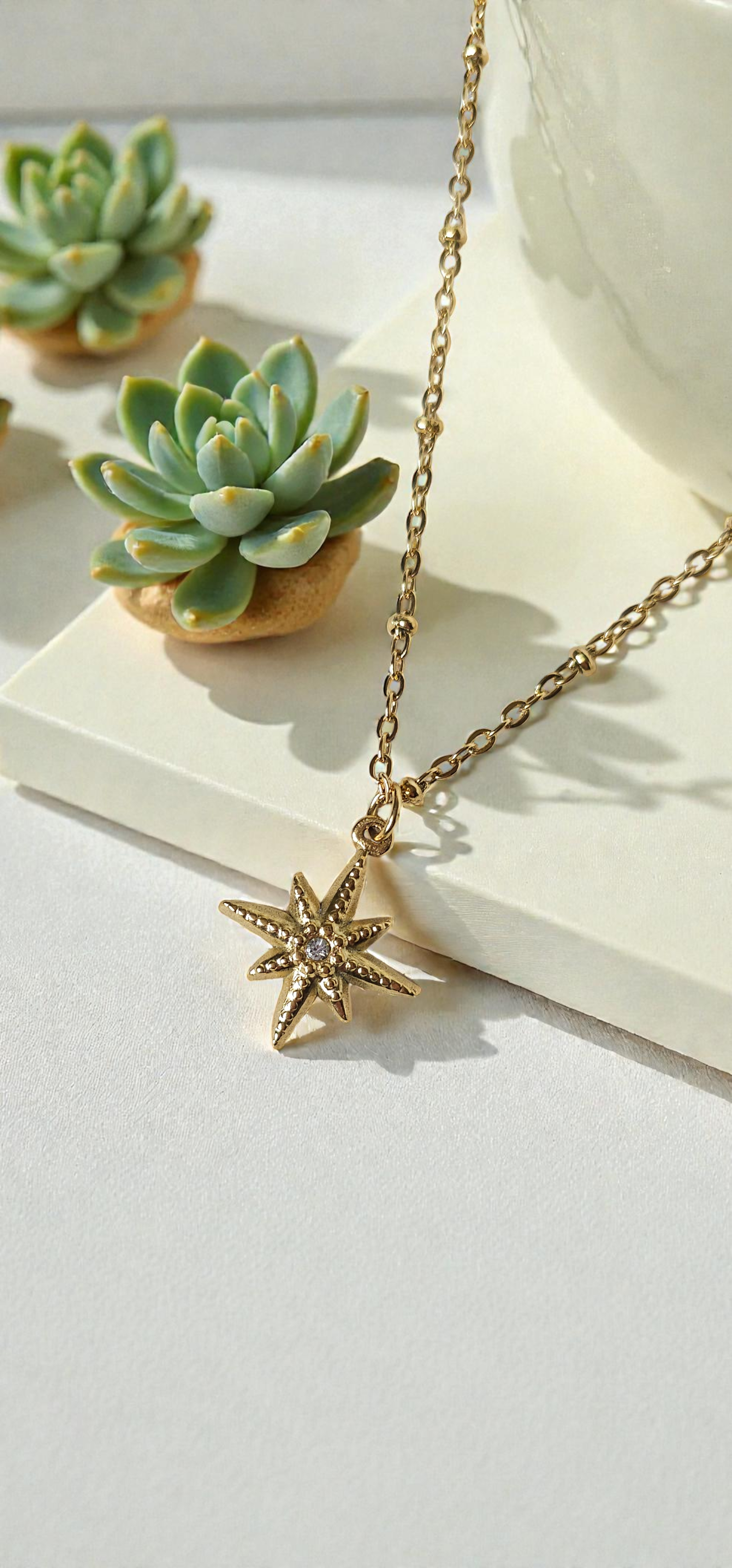 Collier étoile du Nord strass - Acier inoxydable doré