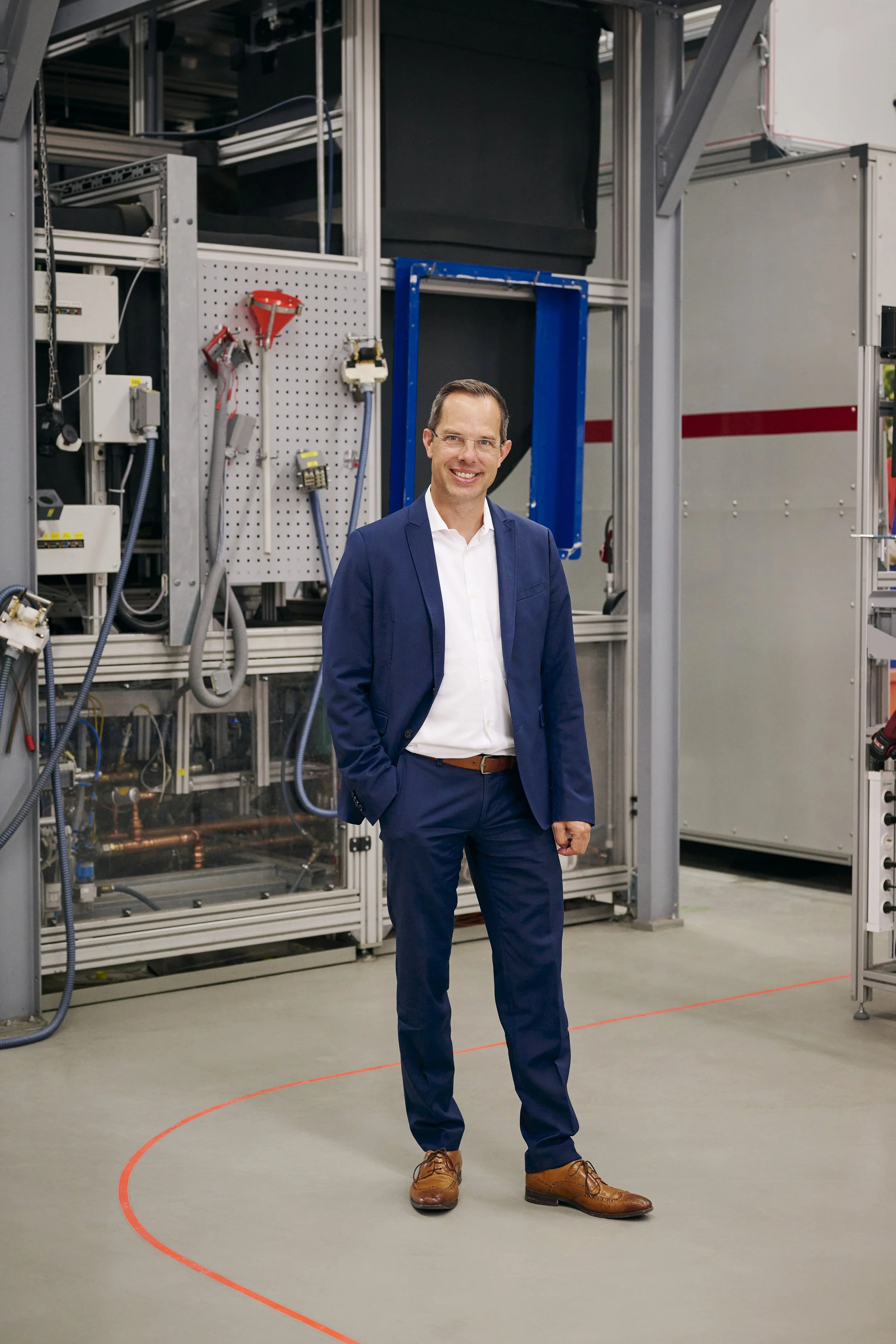 MANAGER MAGAZIN - CEO Wolf, Thomas Kneip