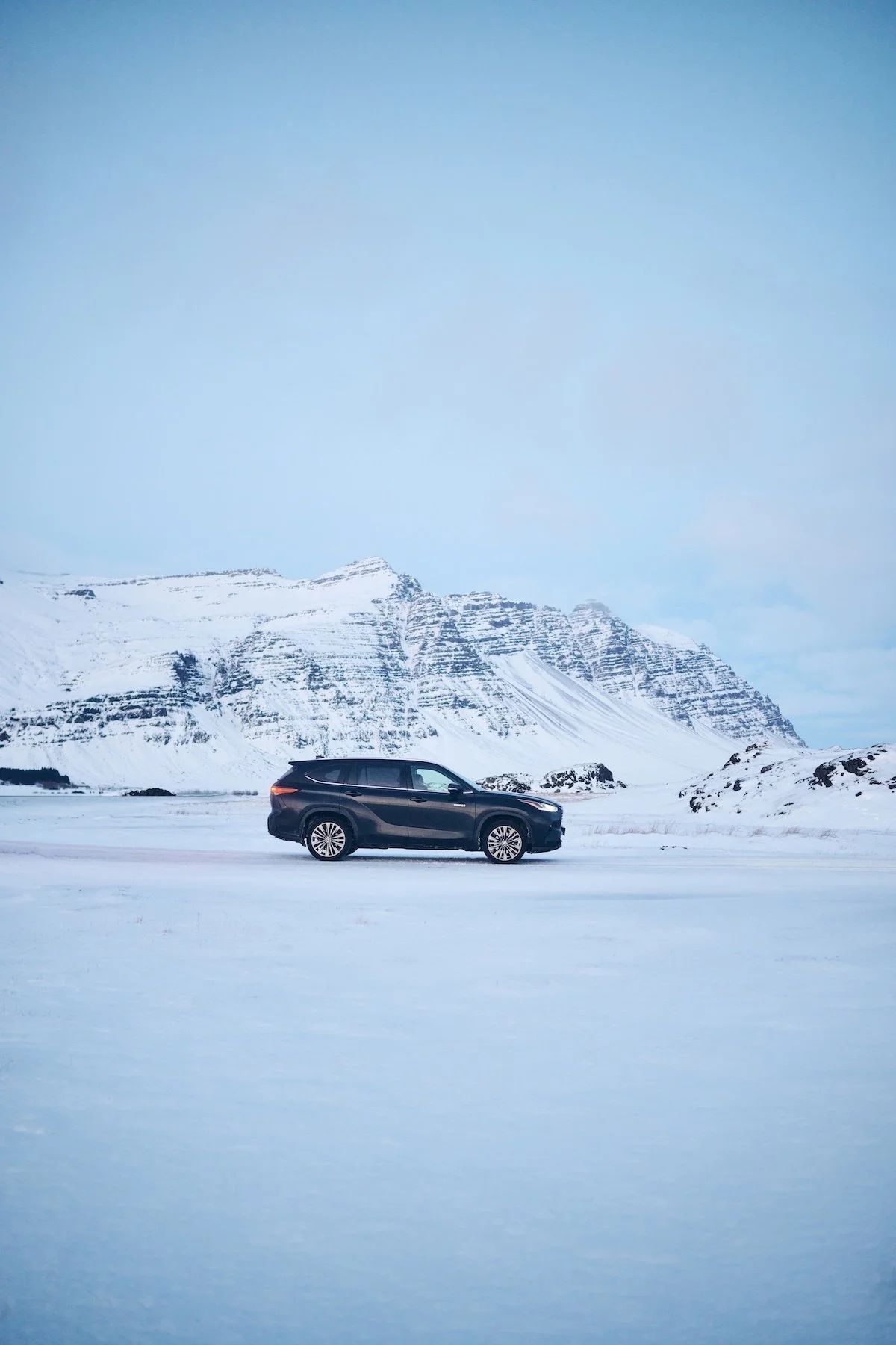 toyota-land-cruiser-transportationphotography-iceland-snow-roadtrip-car-4x4-vehicle-lifestyle-landscape-winter-snow12.jpg