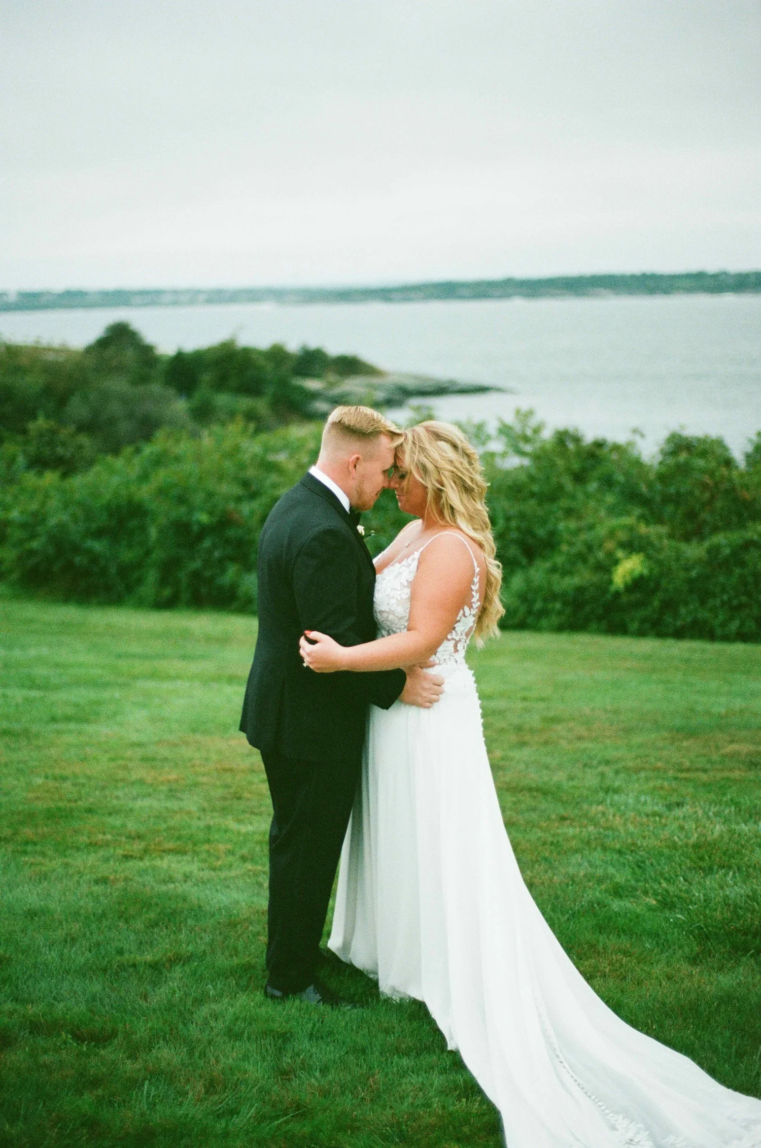 Experience a Stunning Newport Wedding at OceanCliff Hotel