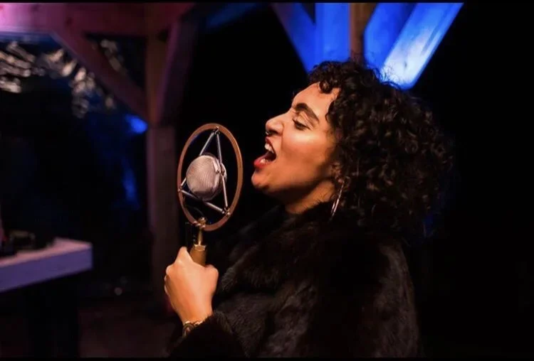 Mid-Century Modern Mountain Wedding at The Cabin Ridge