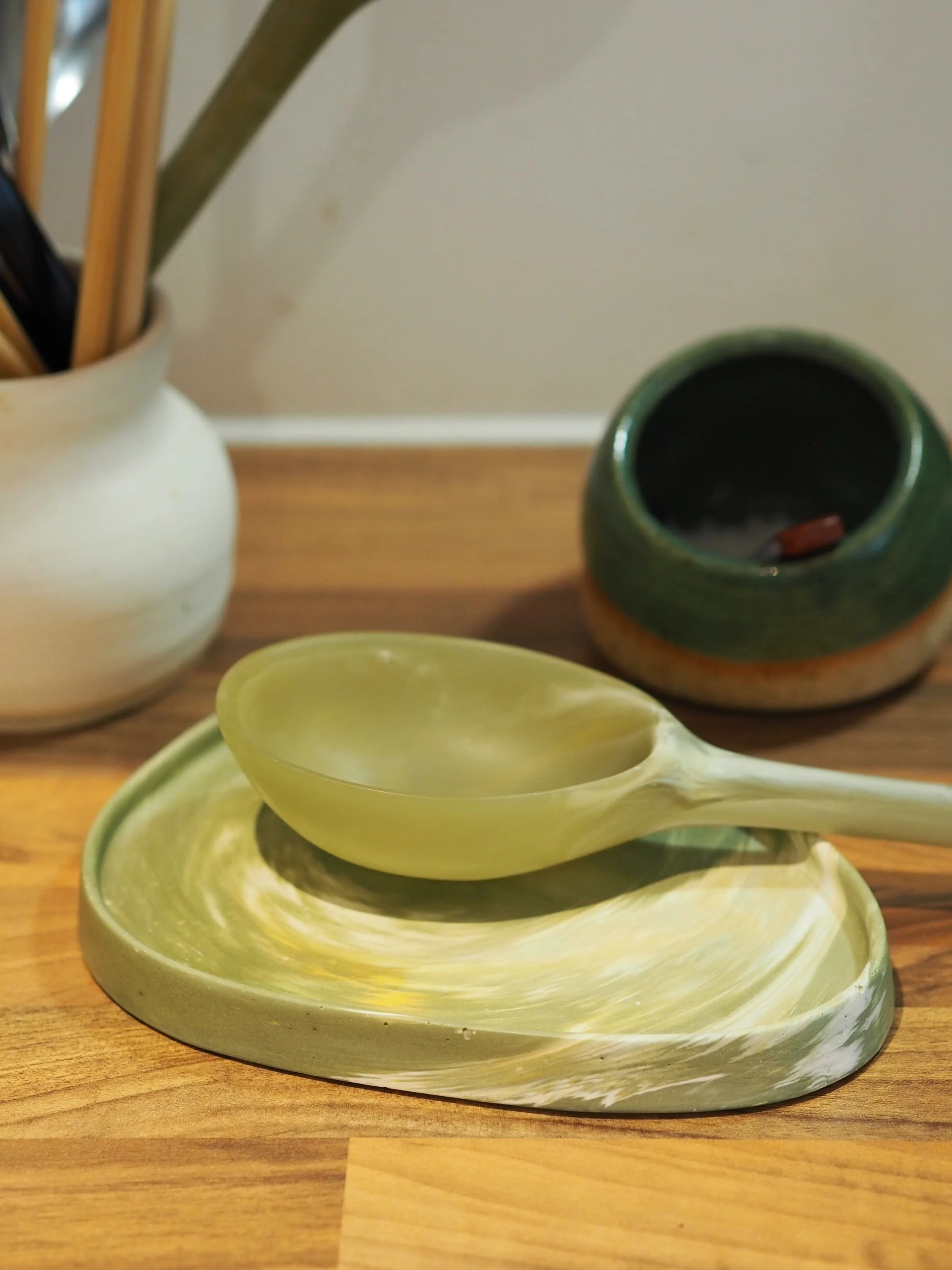 Egg-shaped Trinket Tray: Orange Margarita