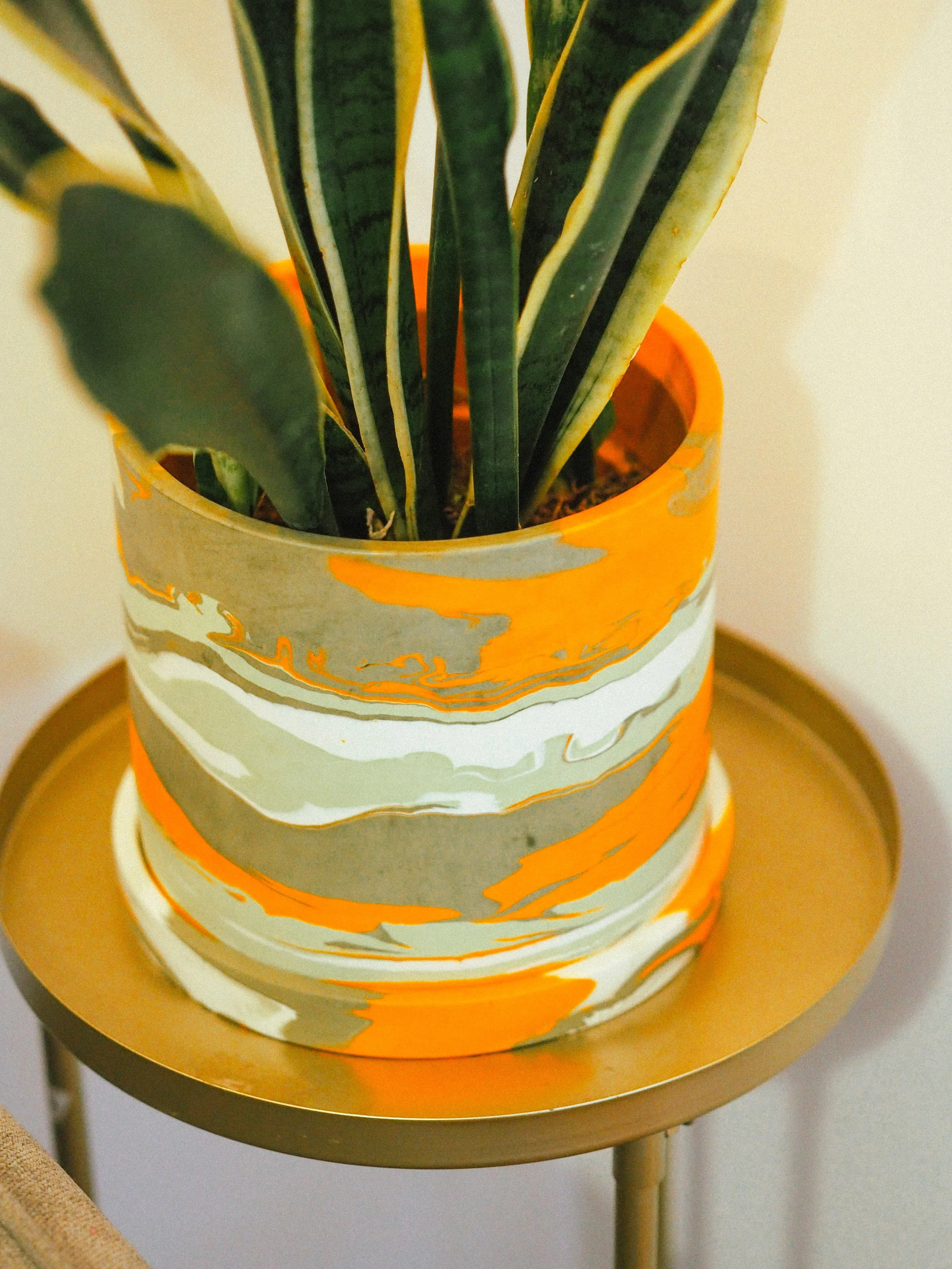 15cm Marbled Plant Pot: Orange Margarita