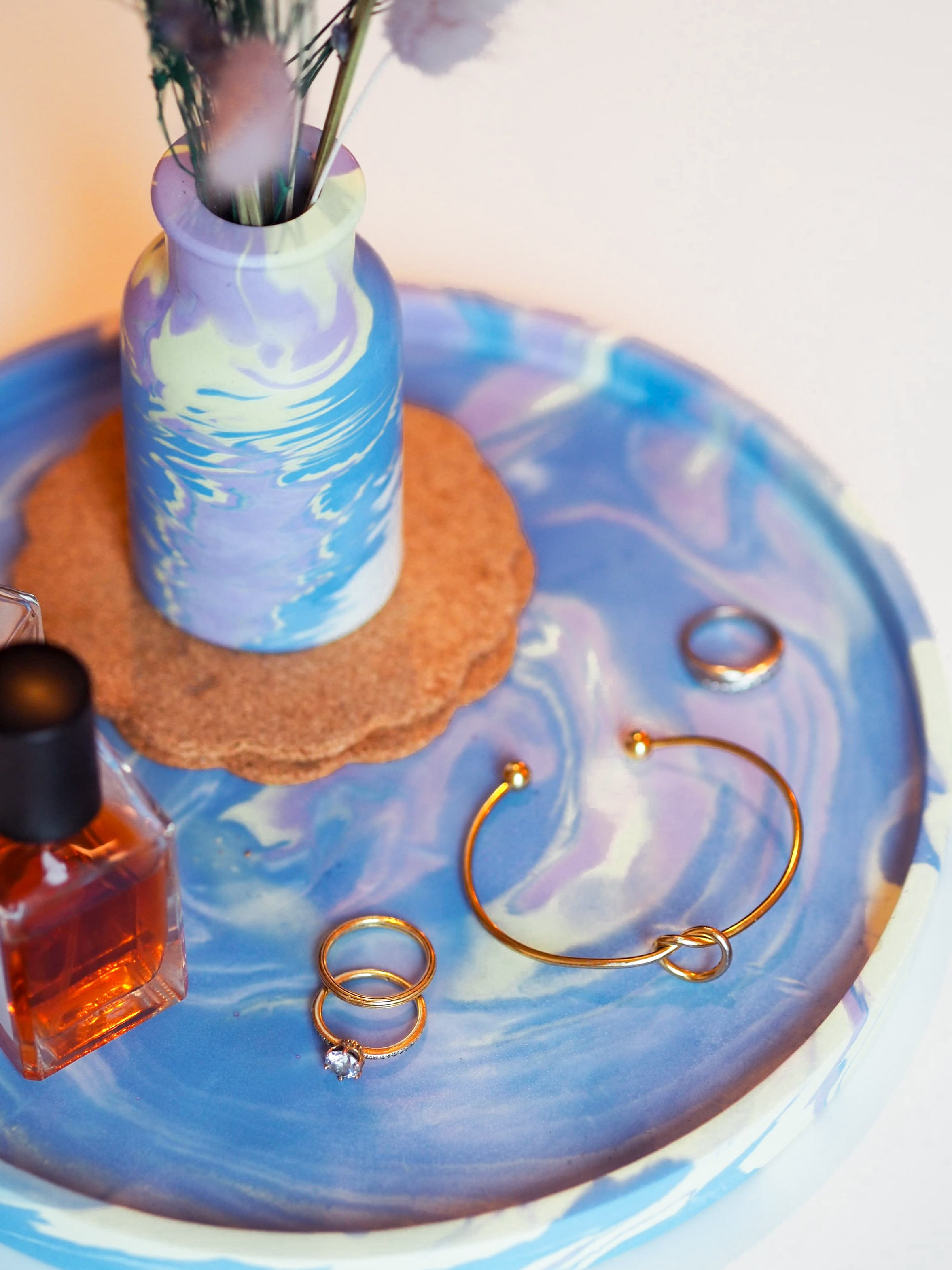 Large Circle Tray: Blueberry Matcha