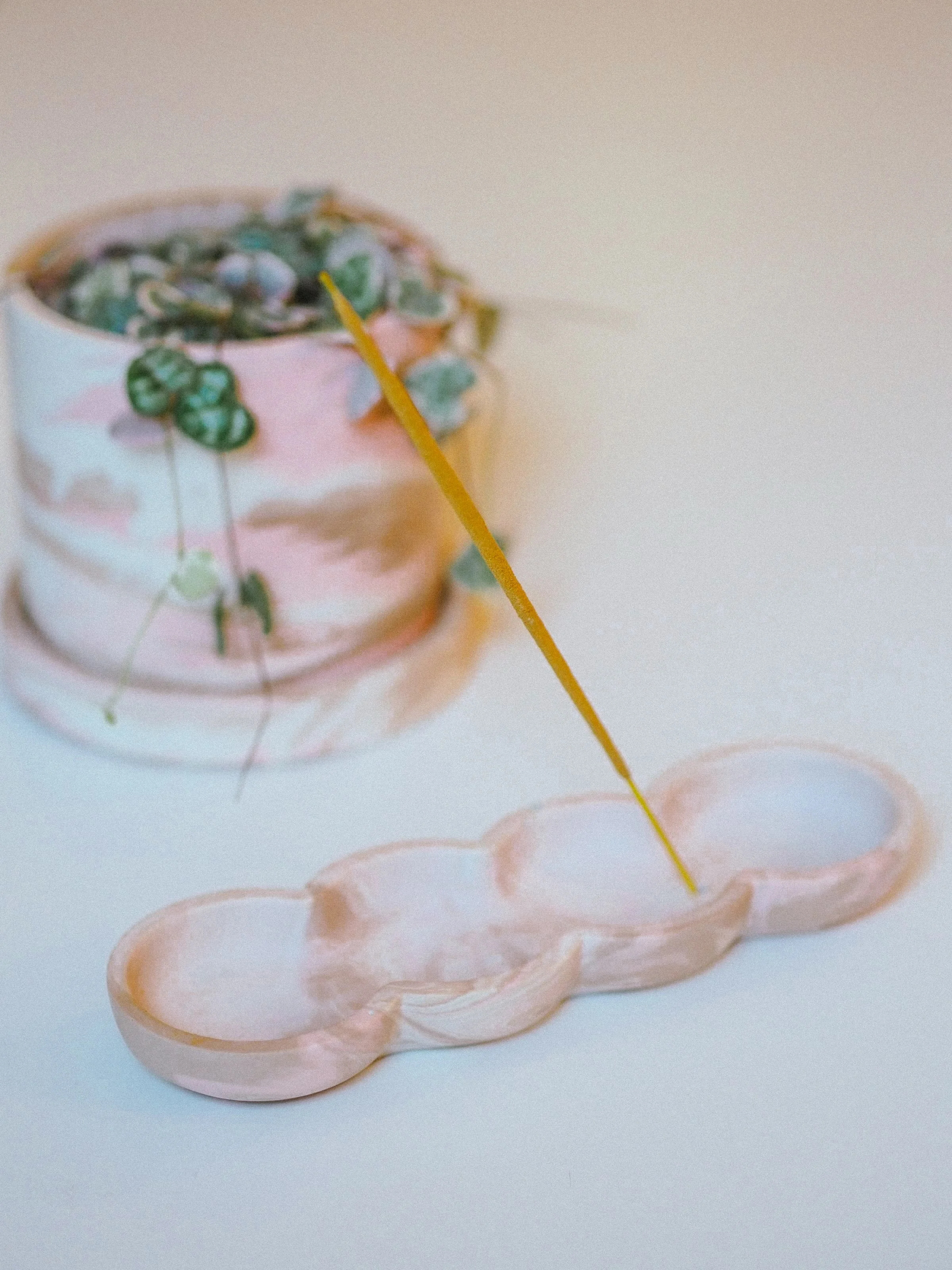 Bubble Incense Holder: Strawberry Champagne