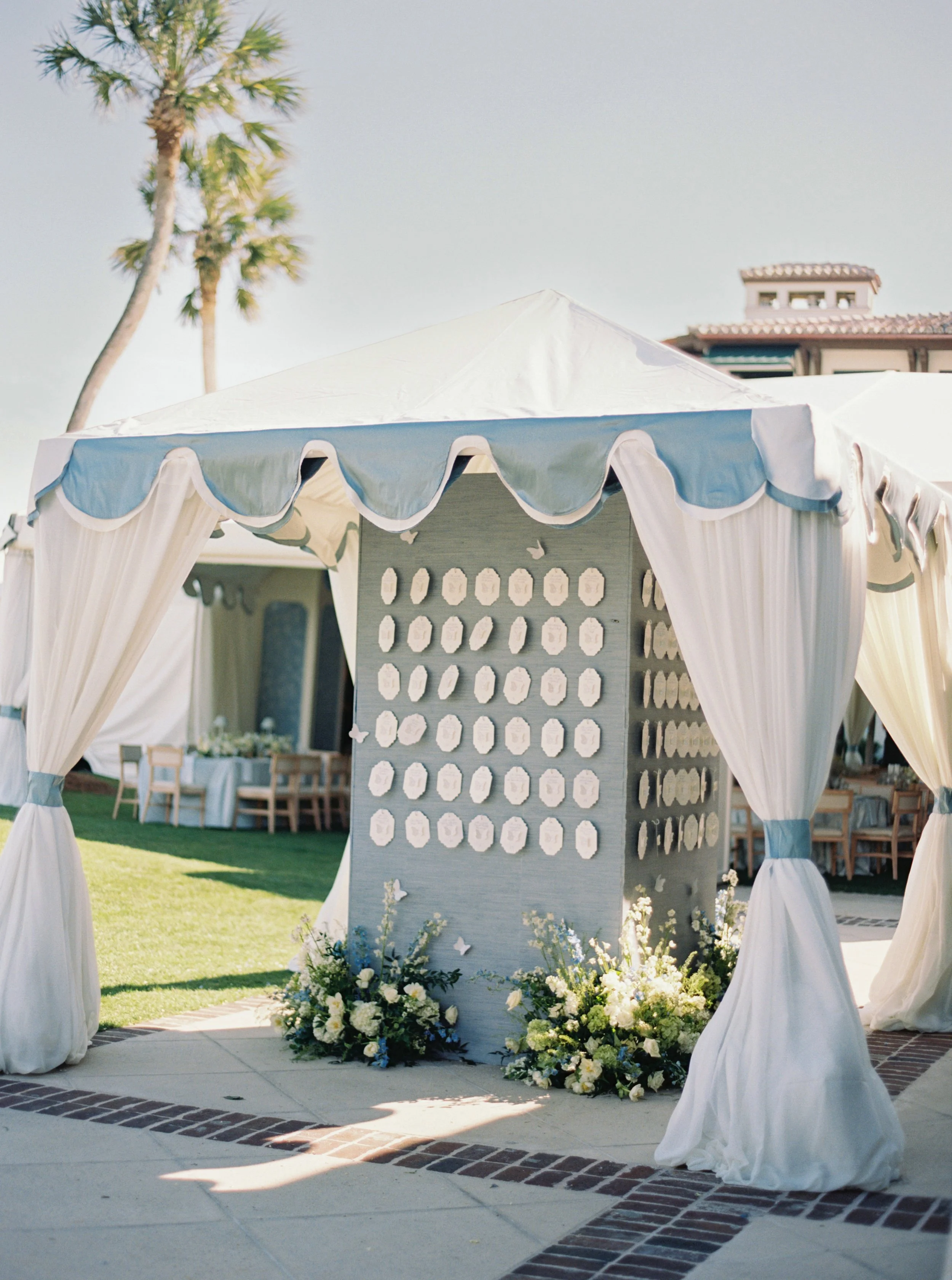 Unique design and decor at a memorable coastal wedding 