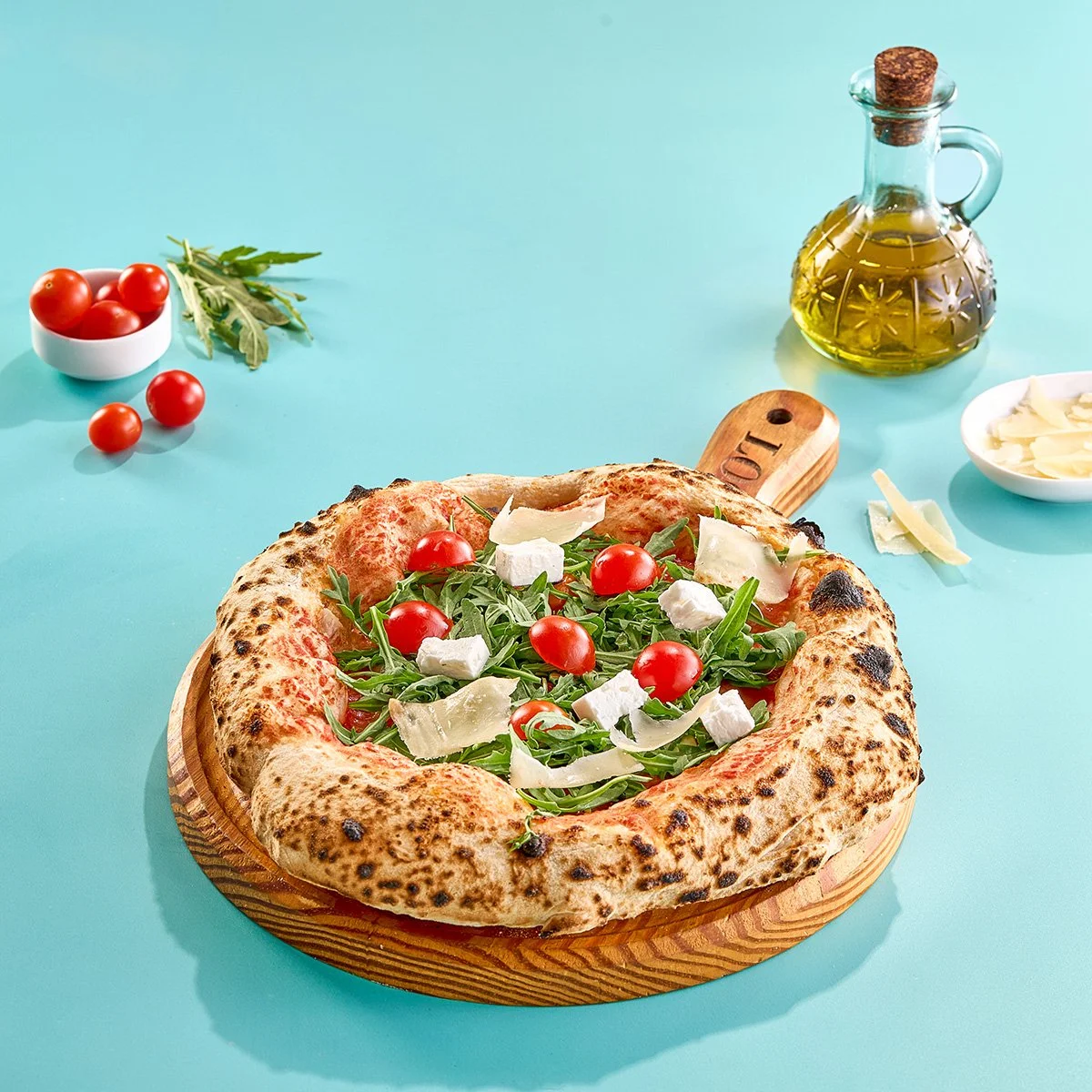 Arugula Tomato Cheese Pizza.jpg