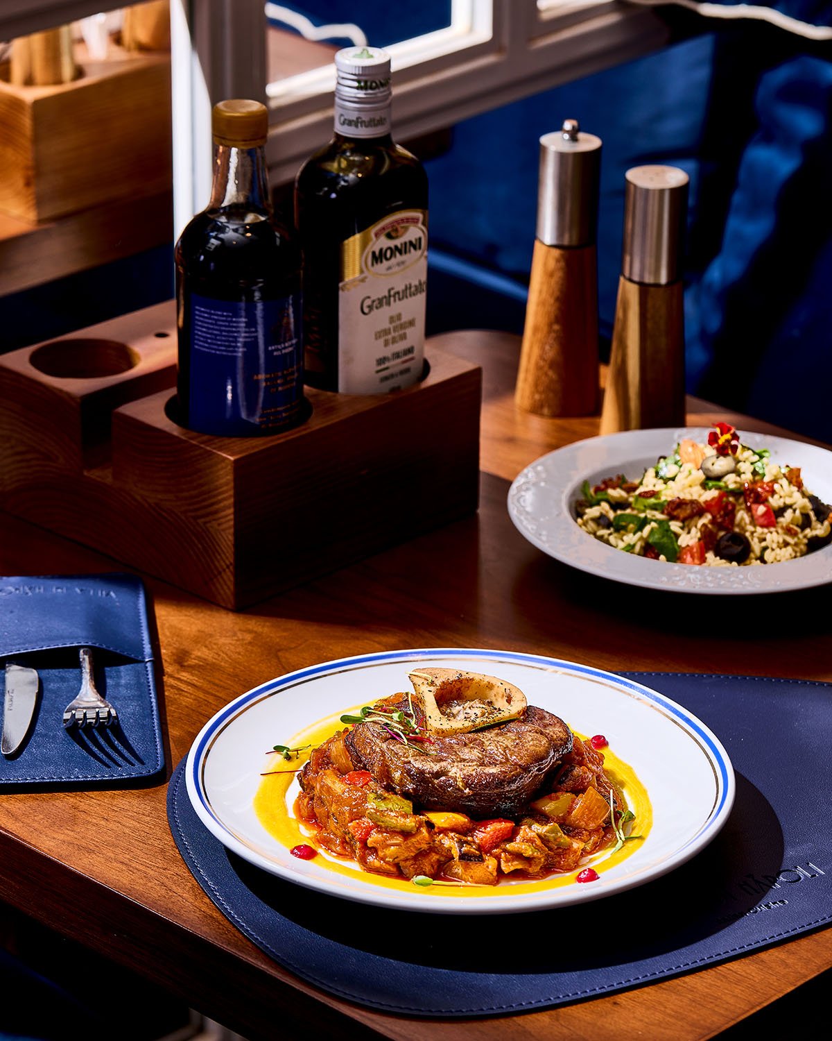 Villa di napoli Jan252499.jpg