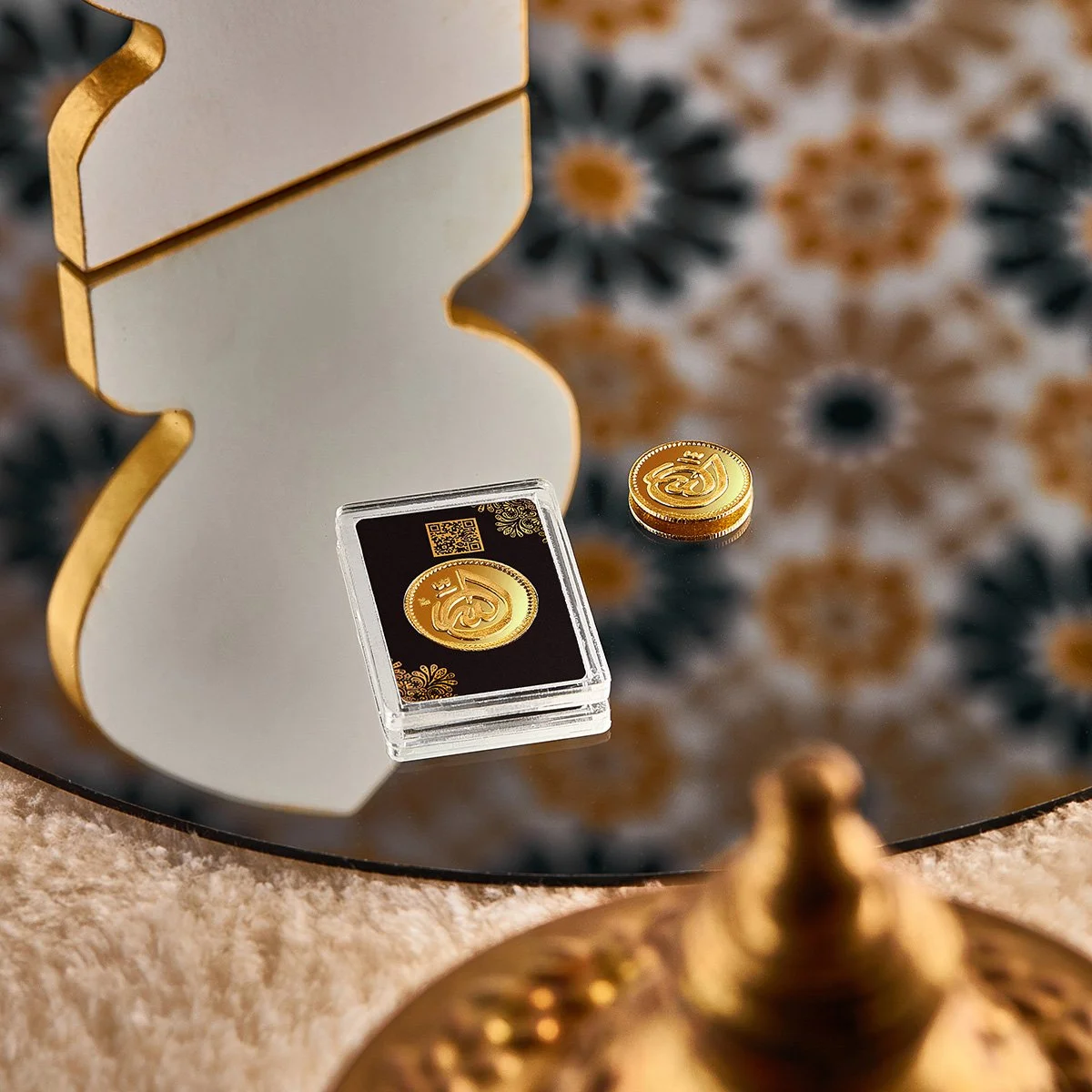 MB gold NOV14959 copy stacking  copy 2.jpg