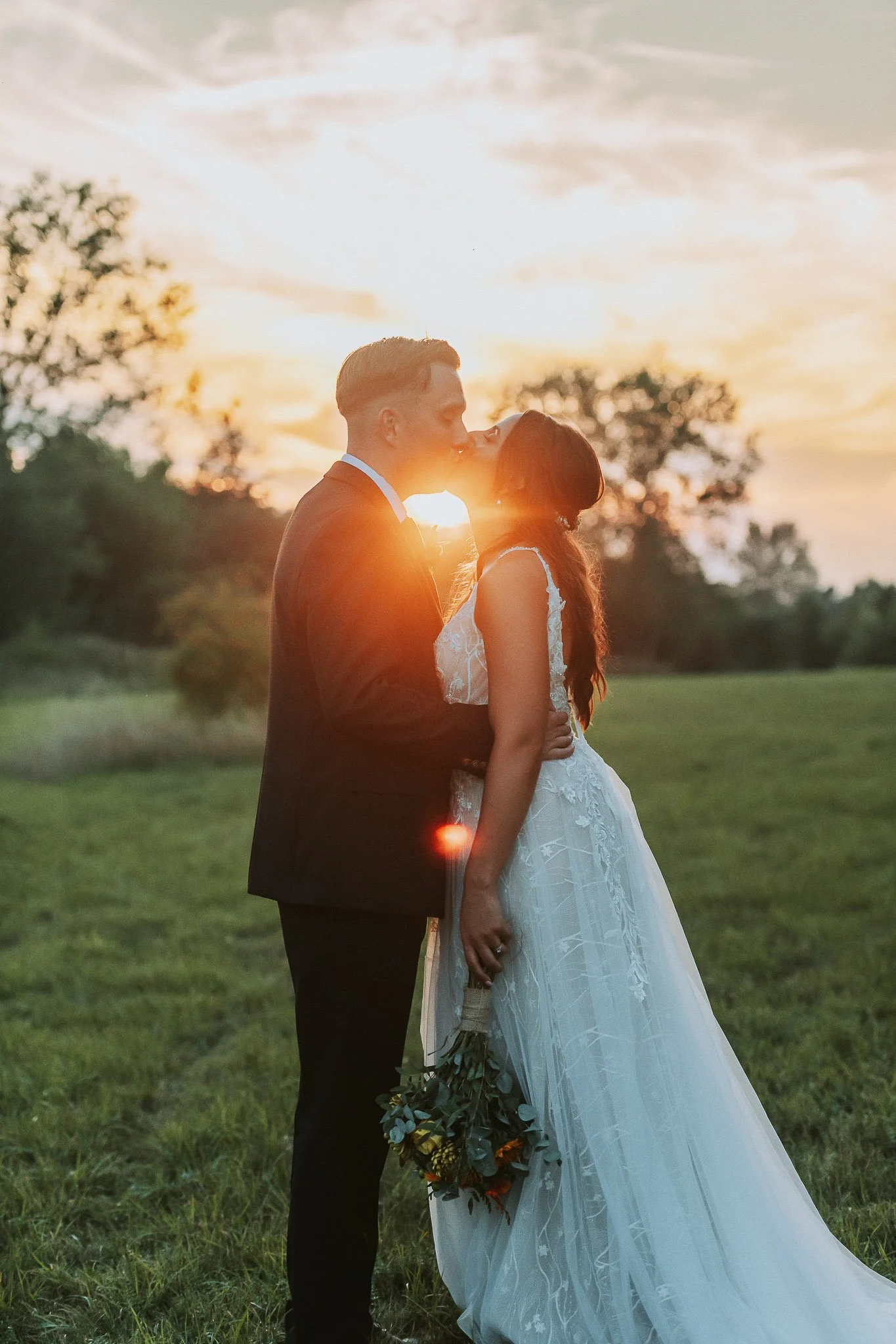 norfolk-wedding-photographer-wild-daisy (34).jpg