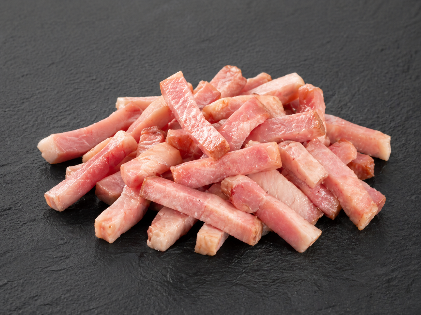 LARDONS DE POULET GOÛT FUMÉ PRÉCUITS HALAL IQF