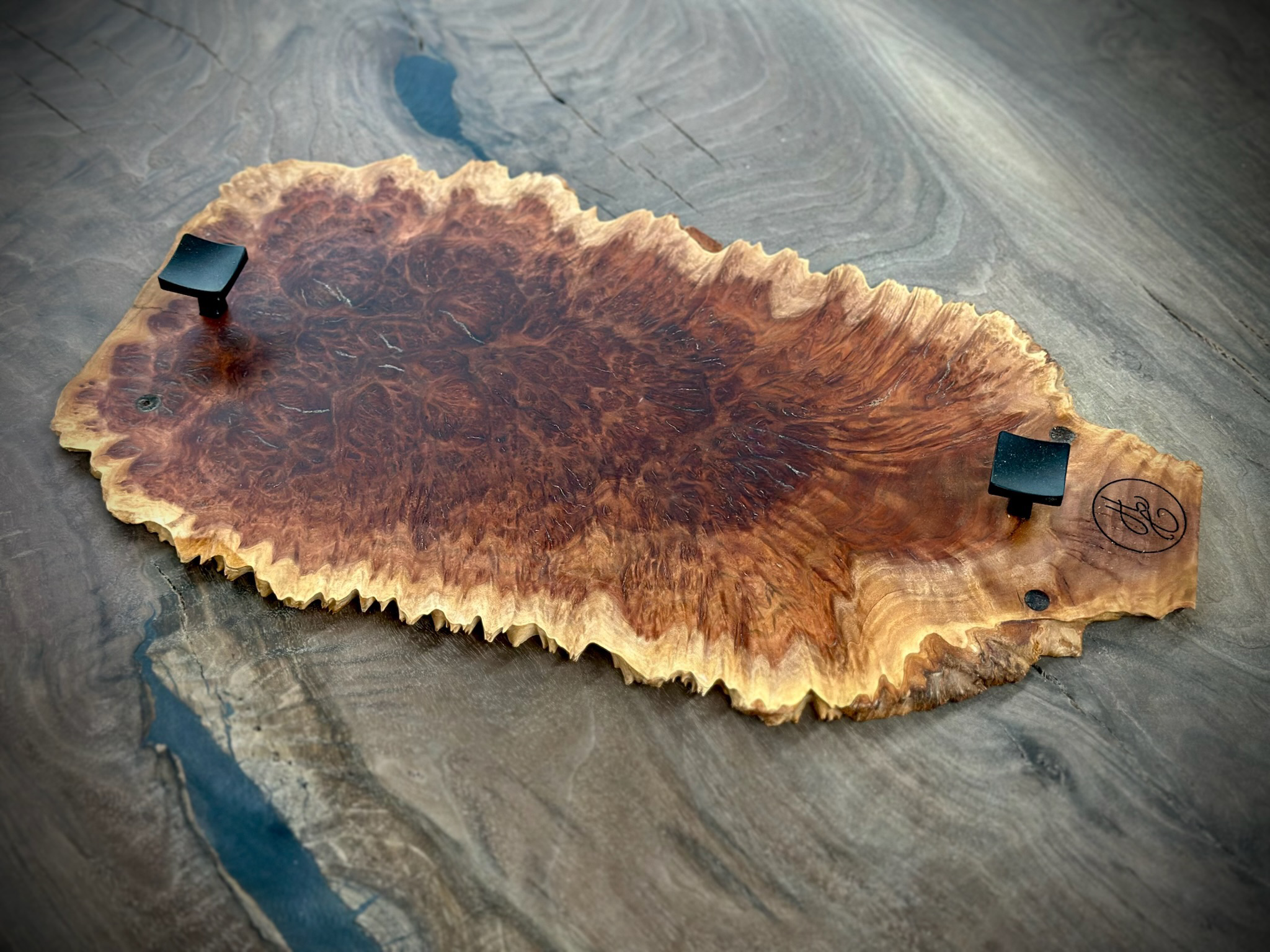 Custom Charcuterrie Boards.png