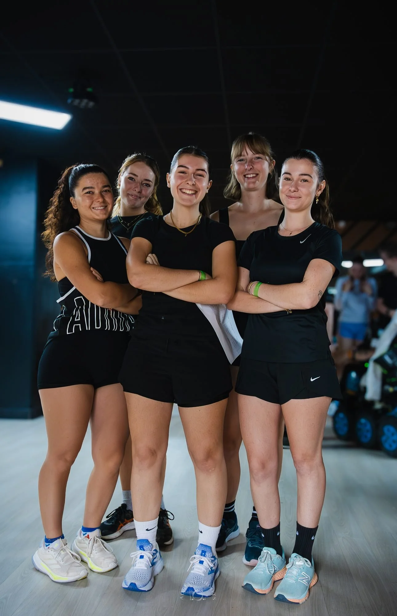 Équipe de participantes aux Giga Olympiades V organisées par AGON à Dijon