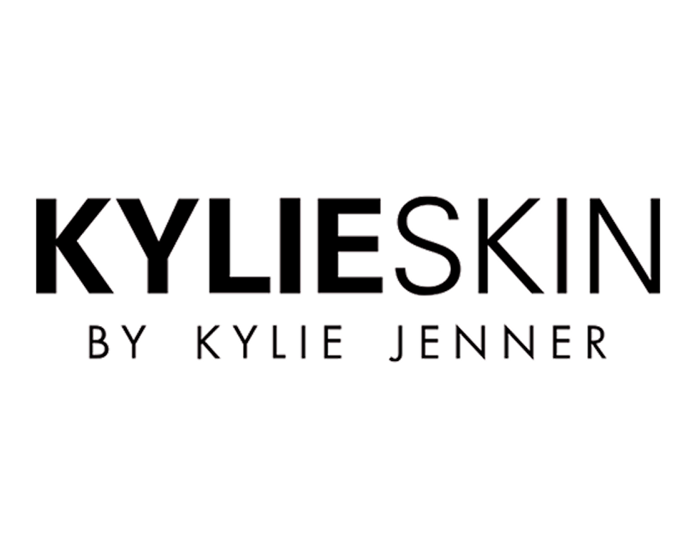 Logo von KYLIESKIN mit dem Text "by Kylie Jenner" darunter.