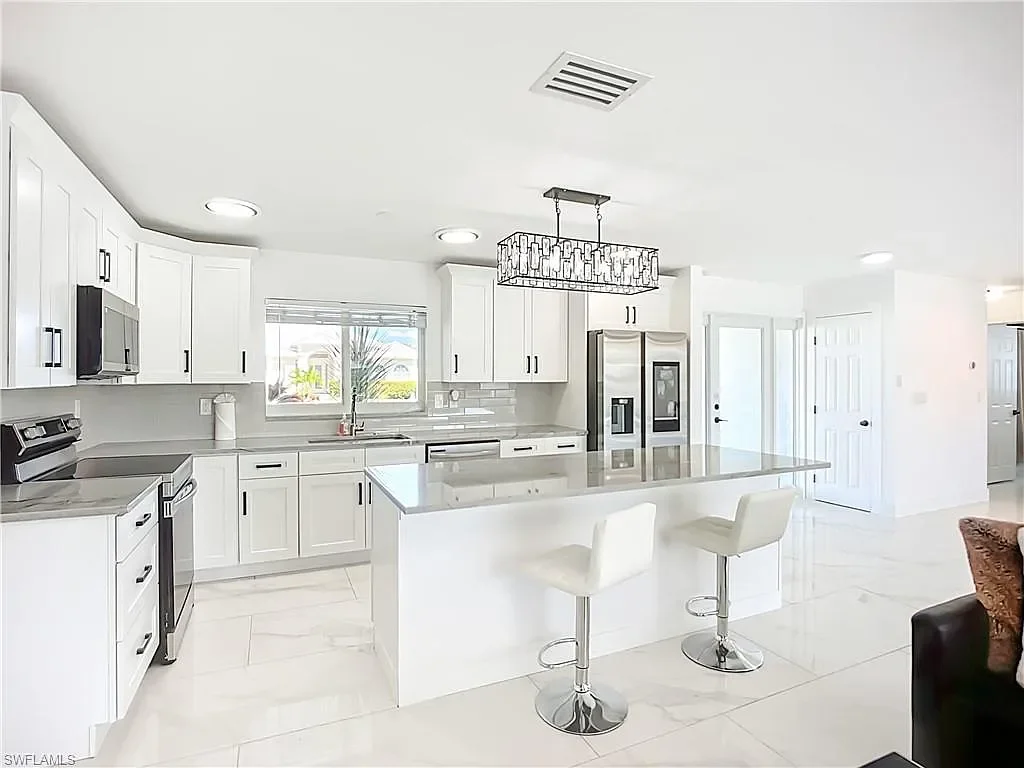 3-Bed/2 Bath Owner-Financed Home in Cape Coral, FL