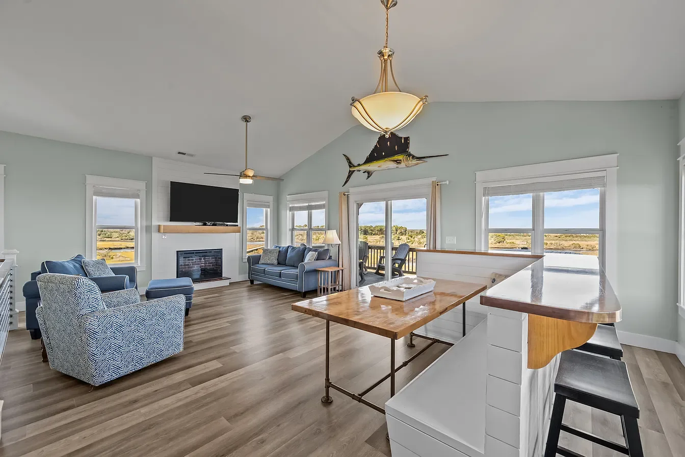4-Bed/4 Bath Owner-Financed Home in North Topsail Beach, NC