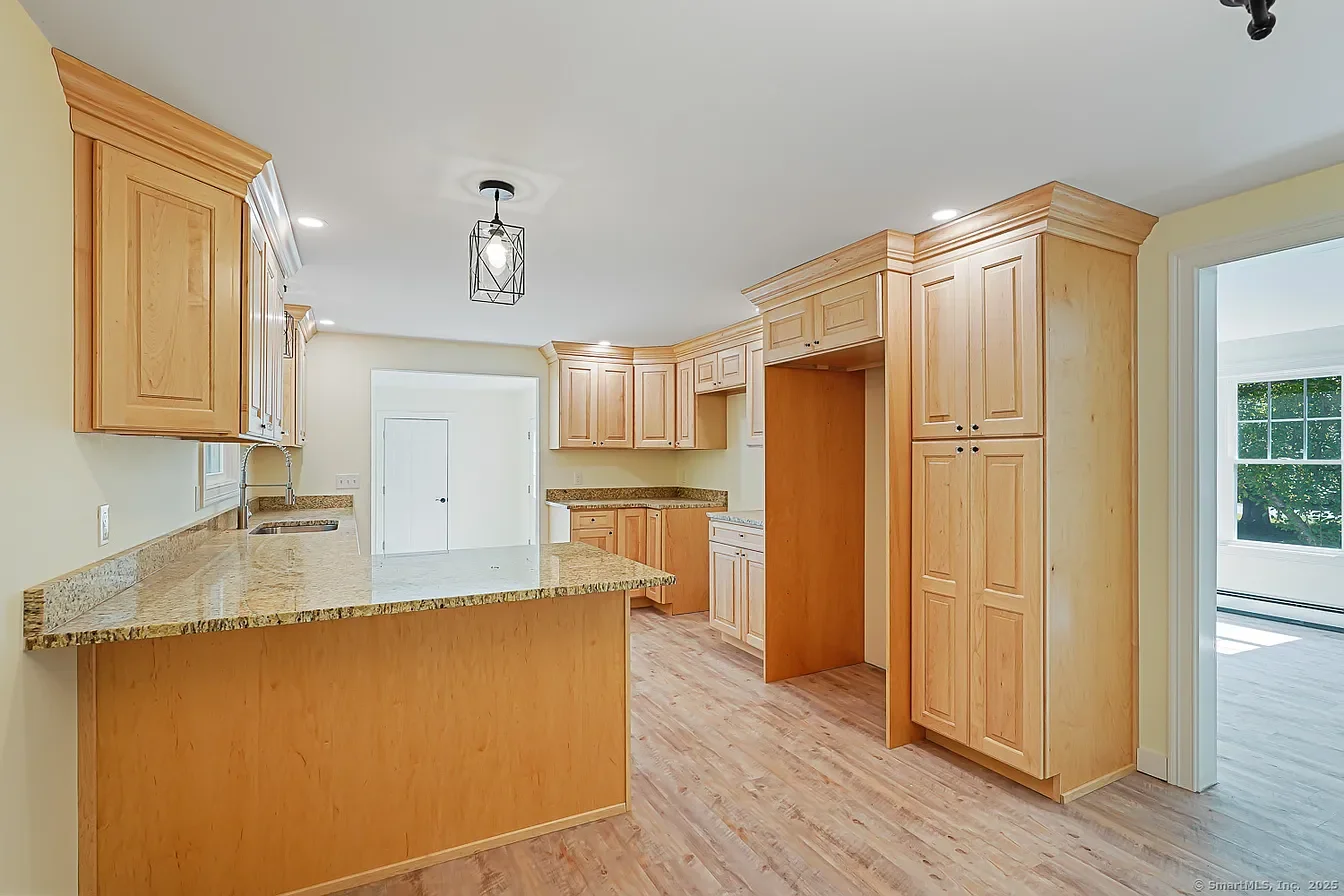 4-Bed/3 Bath Owner-Financed Home in Pomfret, CT